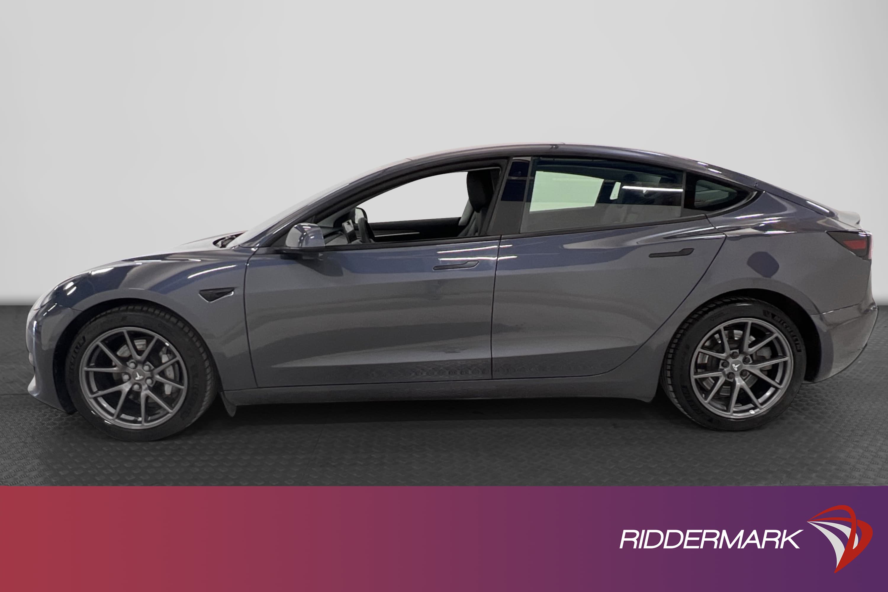 Tesla Model 3 Long Range AWD 440hk