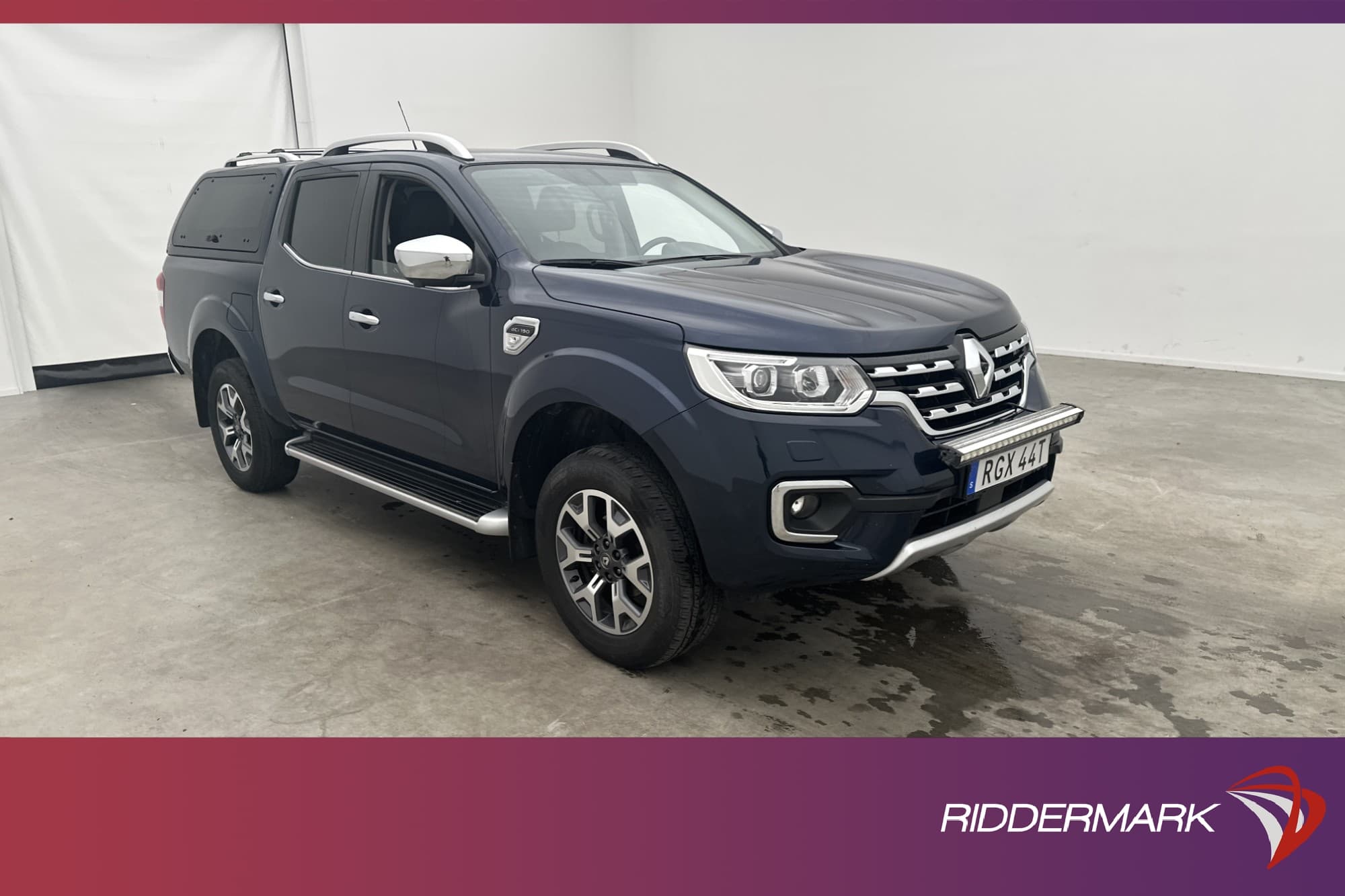 Renault Alaskan