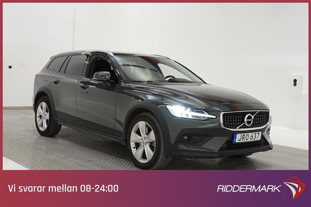 Volvo V60 B4 Cross Country AWD Momentum GPS H/K Kamera Drag