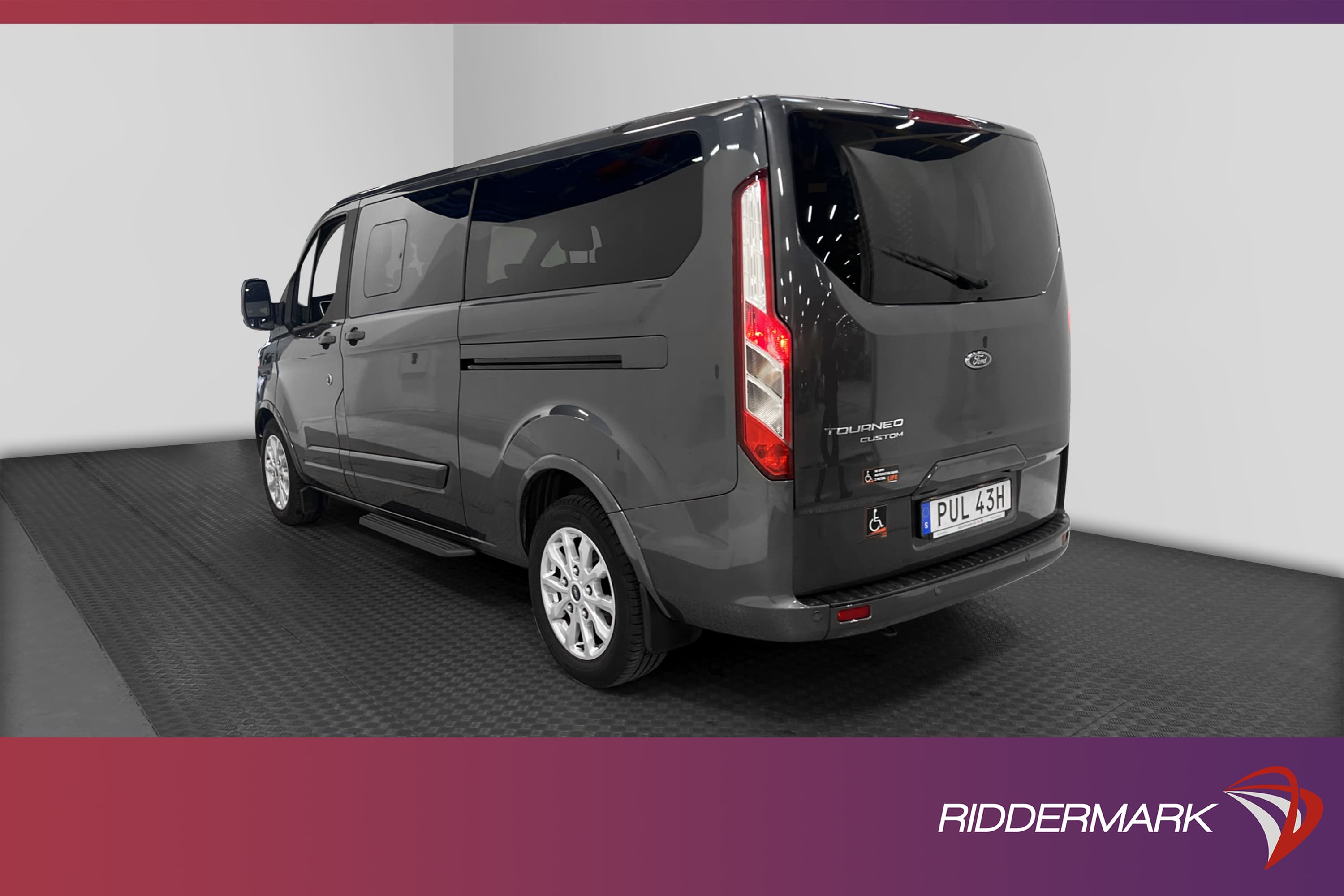 Ford Tourneo