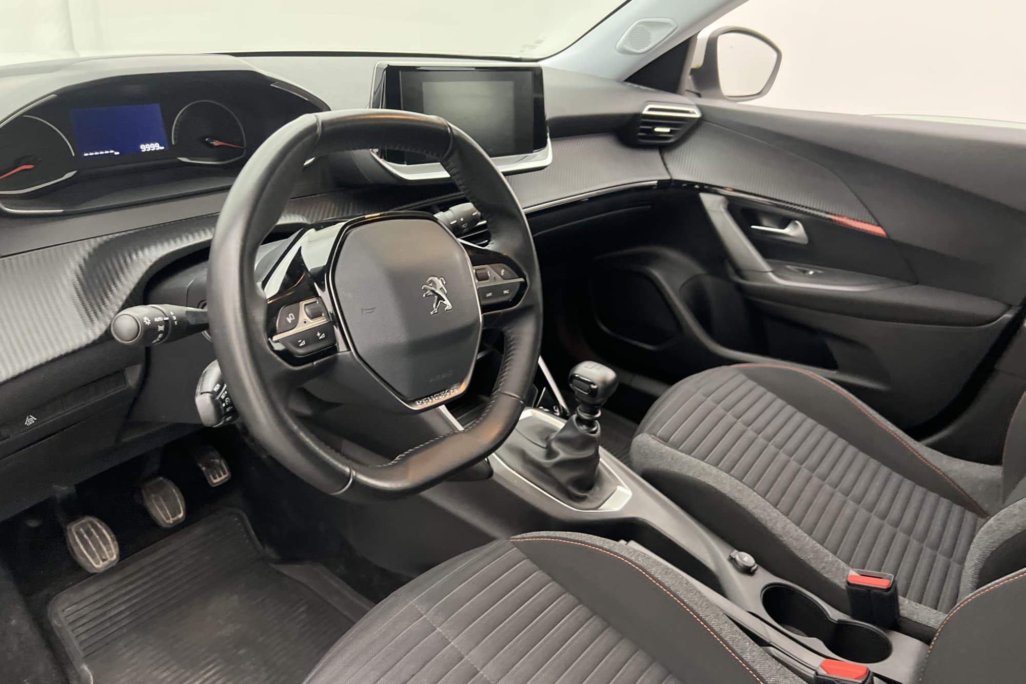 Peugeot 2008 1.2 PureTech 100hk Active Farthållare Sensorer