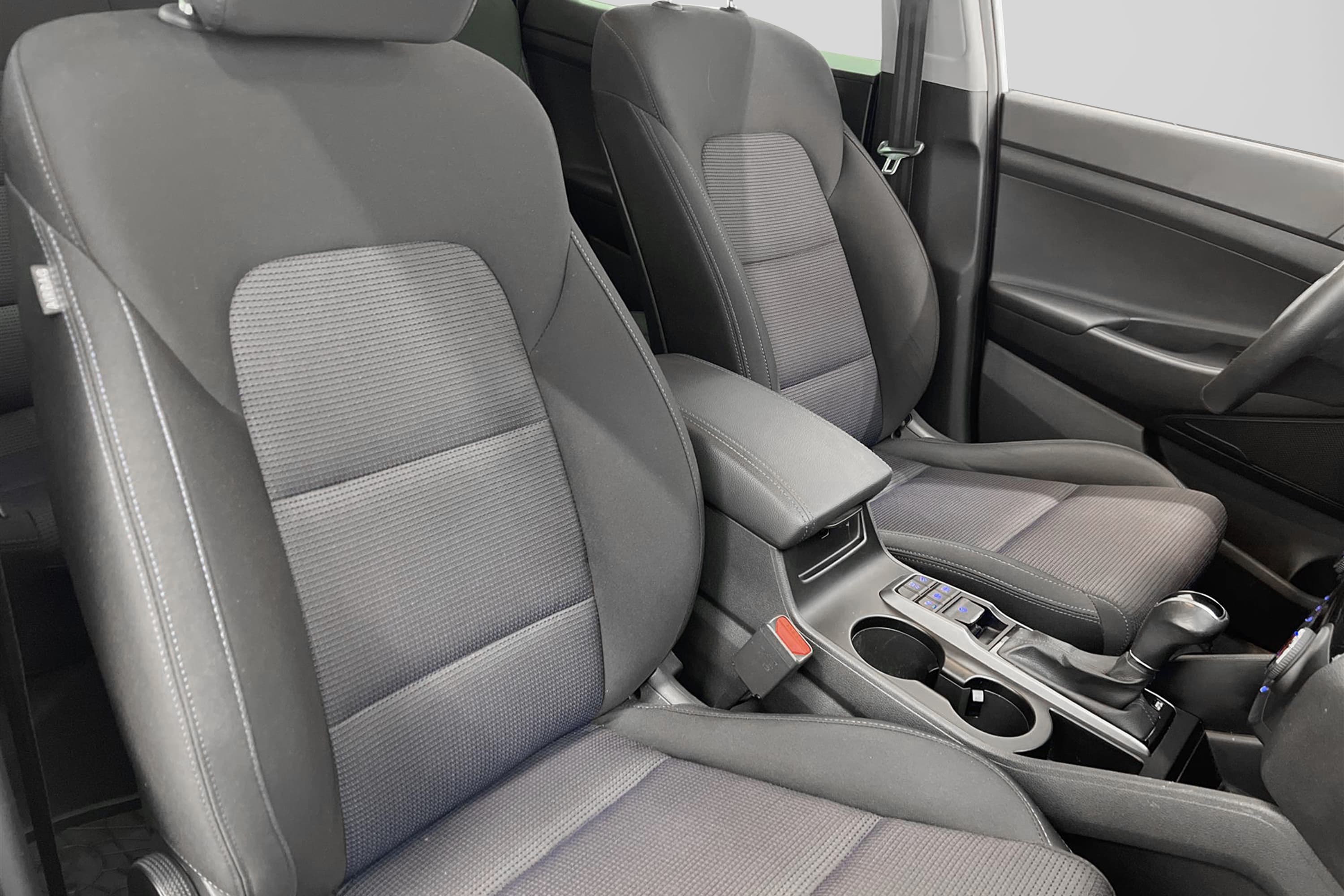 Hyundai Tucson 1.6 T-GDI 4WD 177hk Kamera Navi Välservad