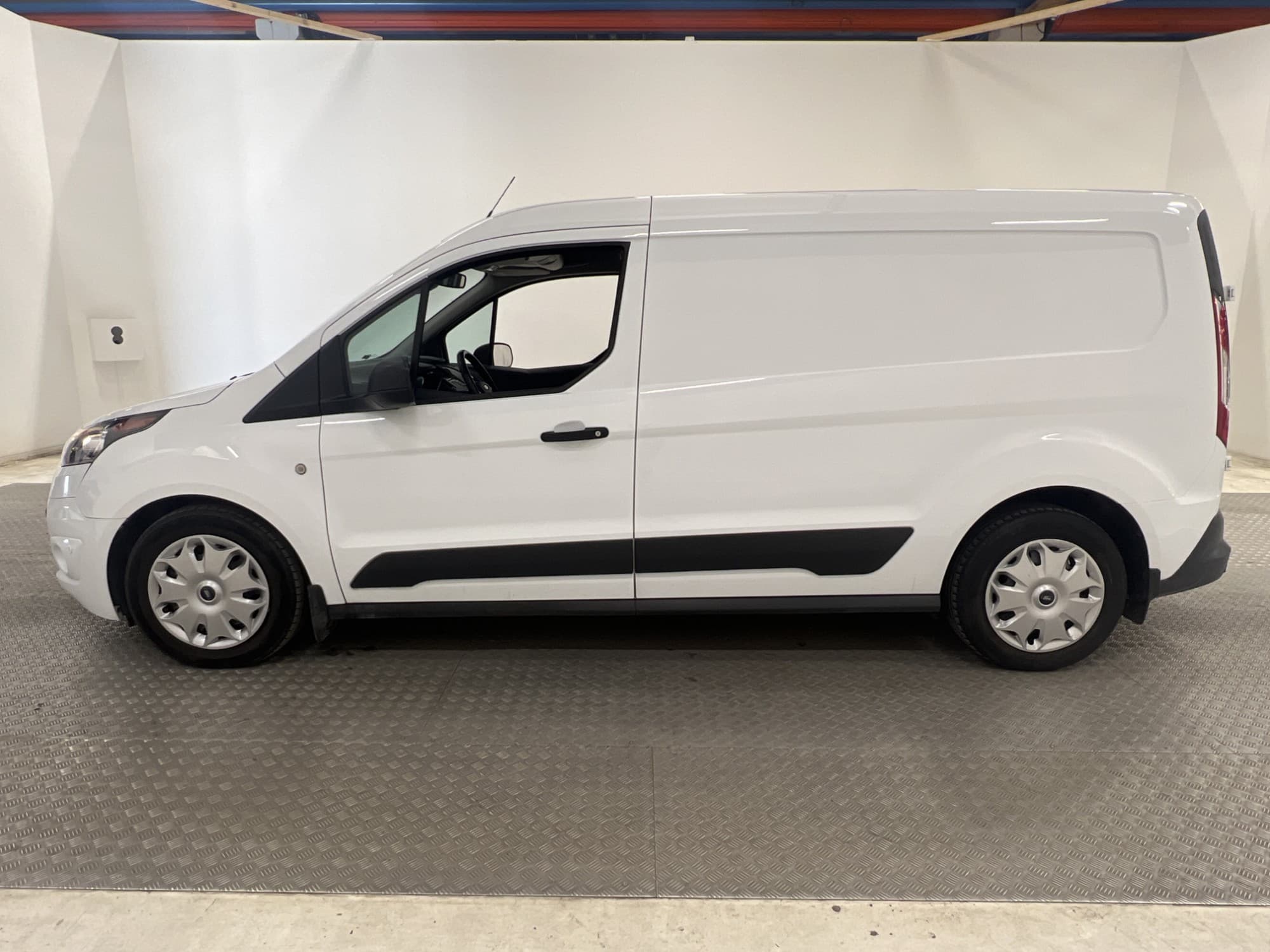 Ford Transit Connect LWB 120hk Automat Värmare V-Inred Moms