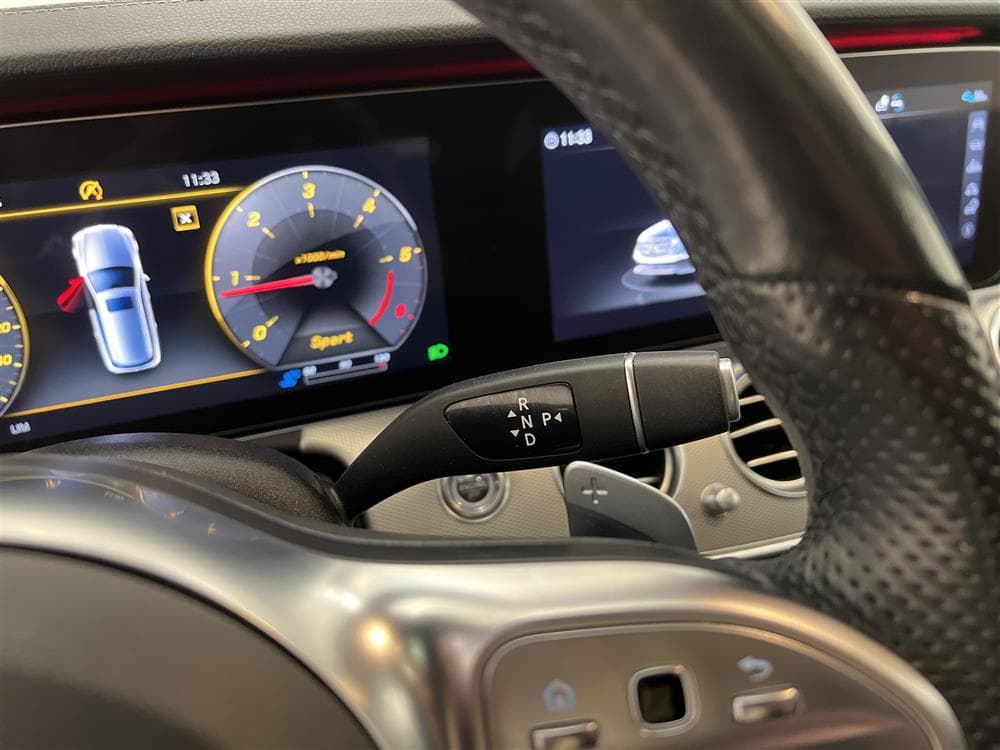 Mercedes-Benz E 220 d 194hk AMG Pano Burmester Widescreen 
