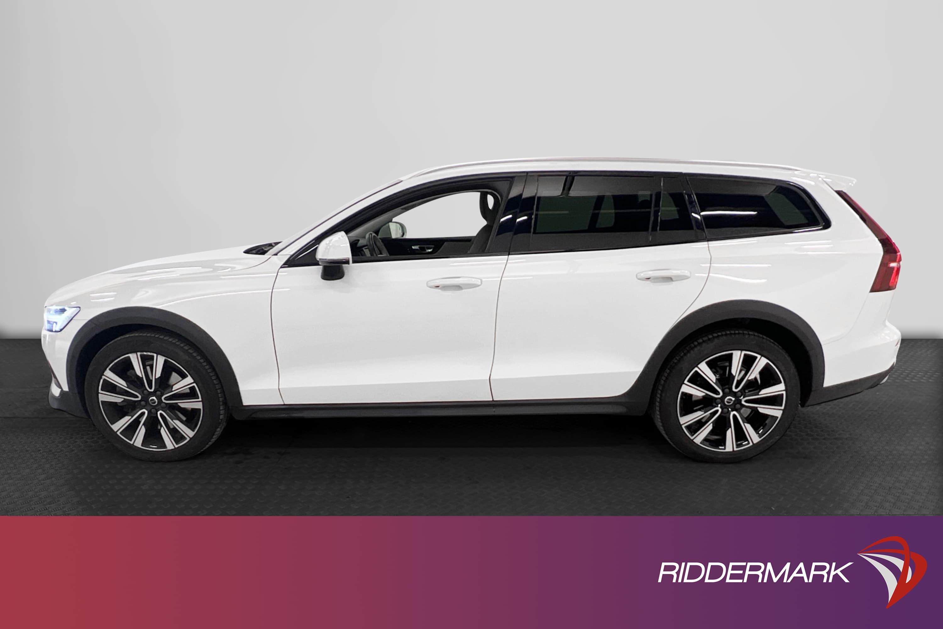 Volvo V60 Cross Country D4 190hk AWD