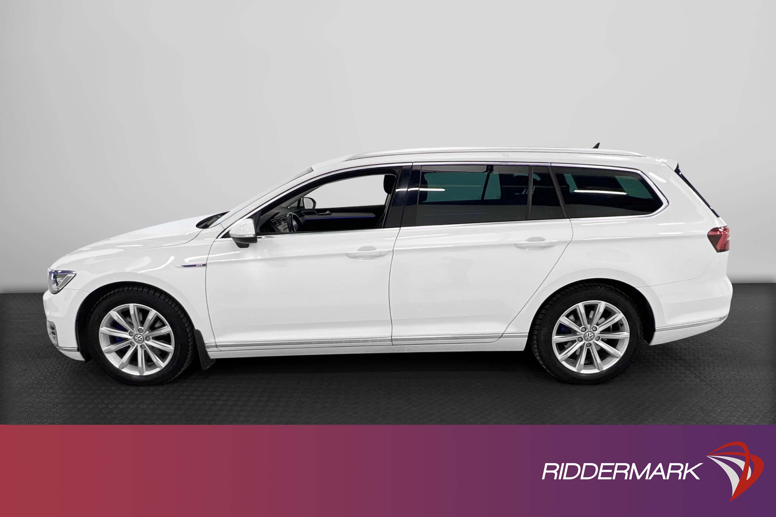 Volkswagen Passat GTE 218hk