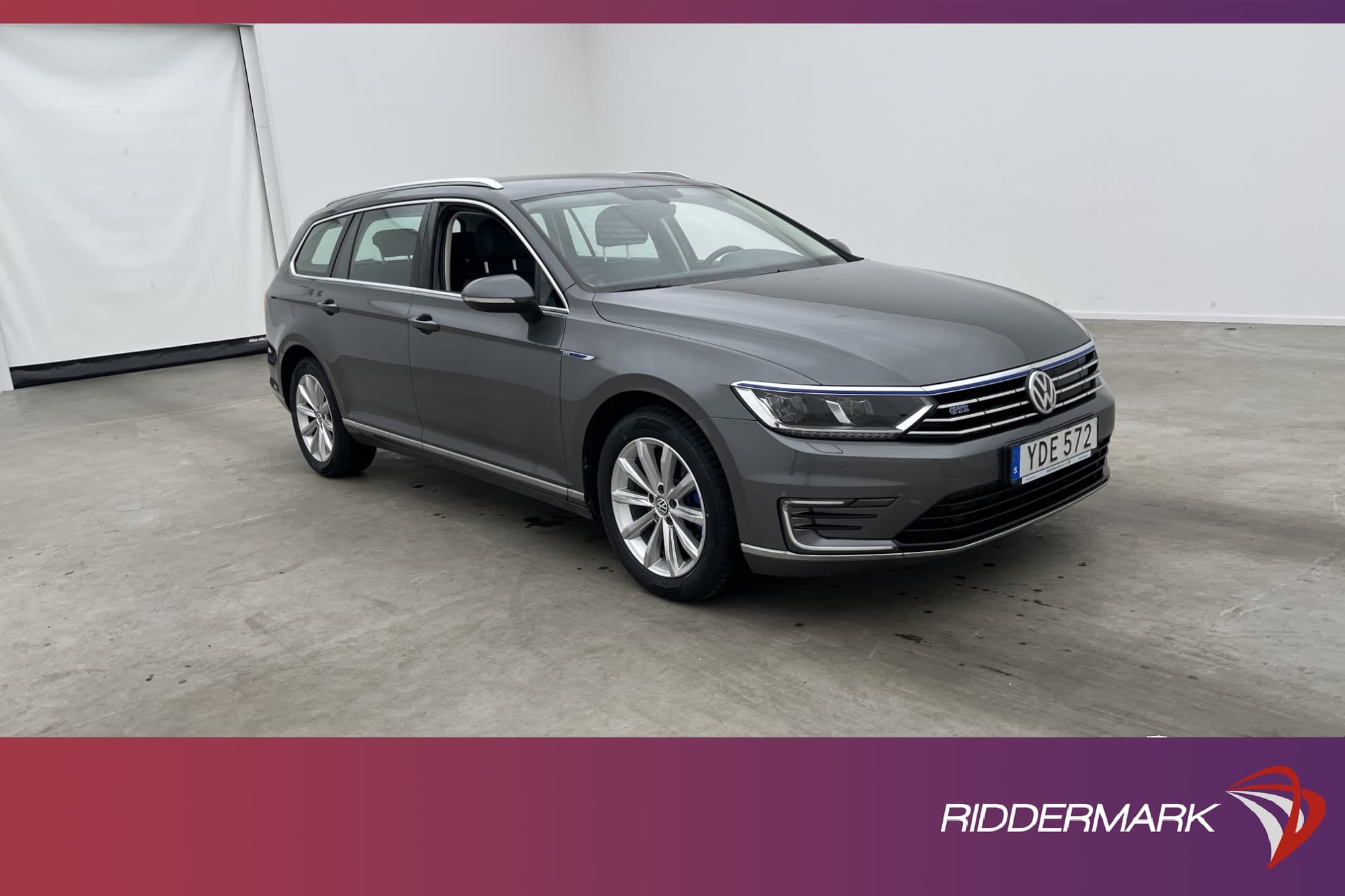 Volkswagen Passat GTE 218hk