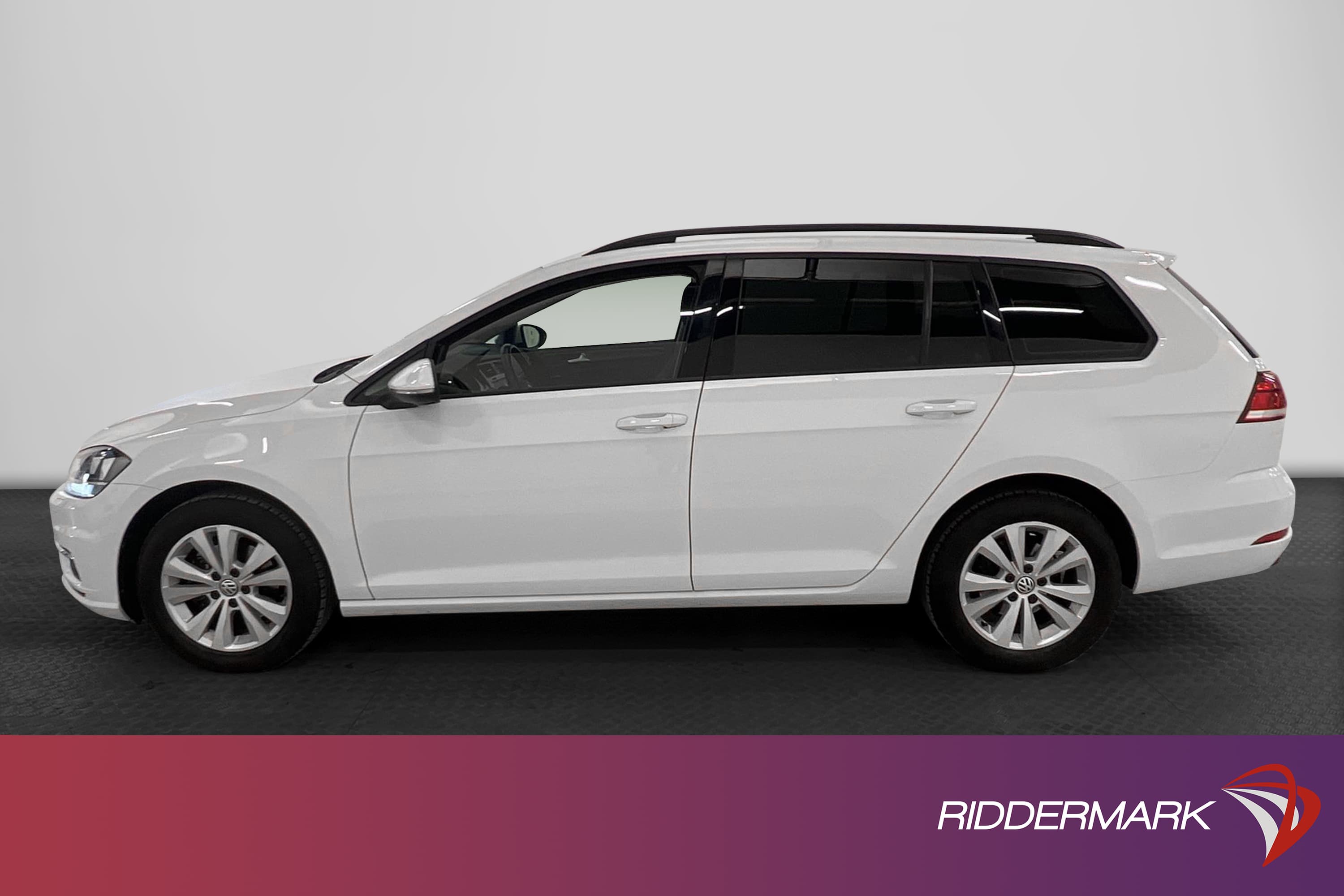 Volkswagen Golf 1.0 TSI DSG 110hk 