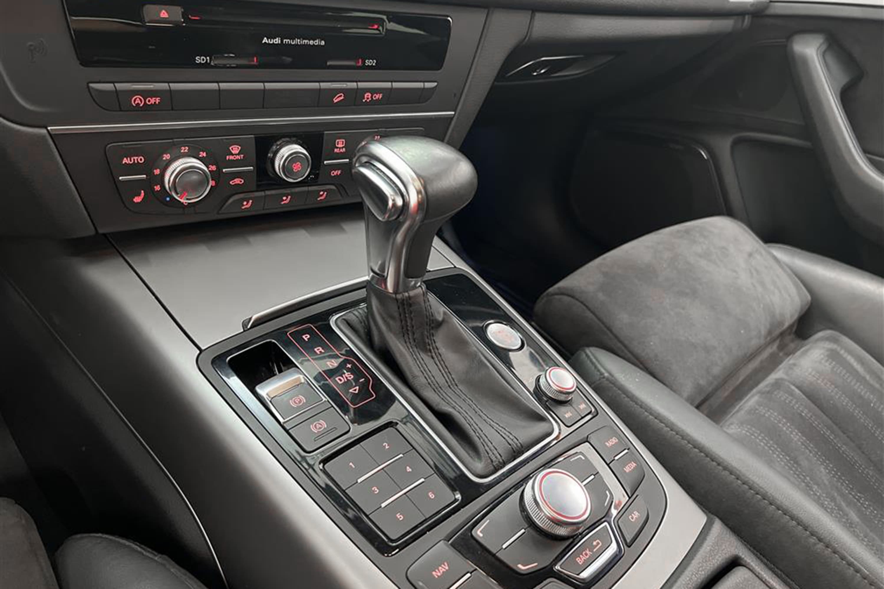 Audi A6 Allroad 3.0 TDI 204hk Quattro BOSE Drag 0,61l/milinteriör