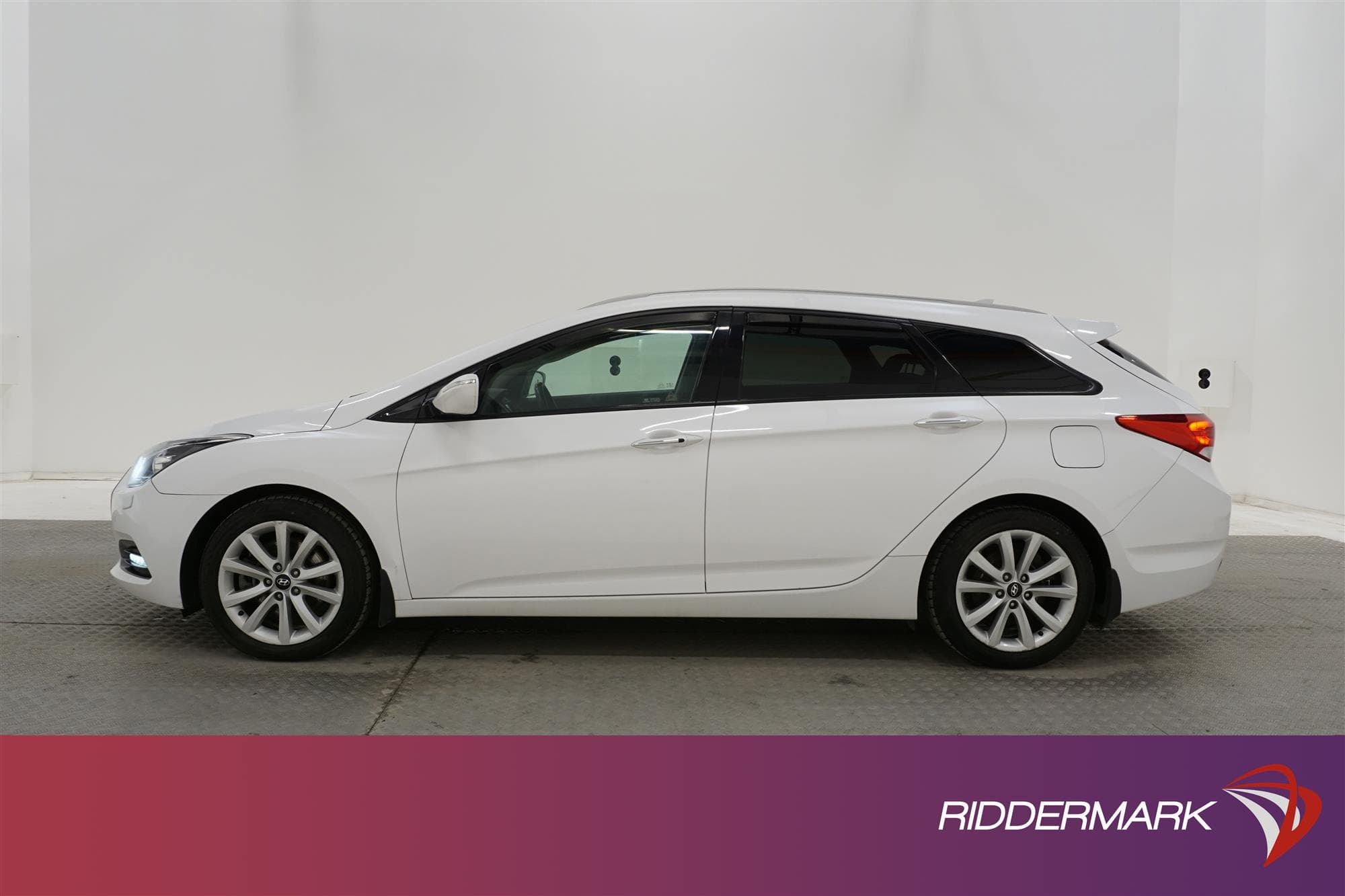 Hyundai i40 cw 1.7 141hk