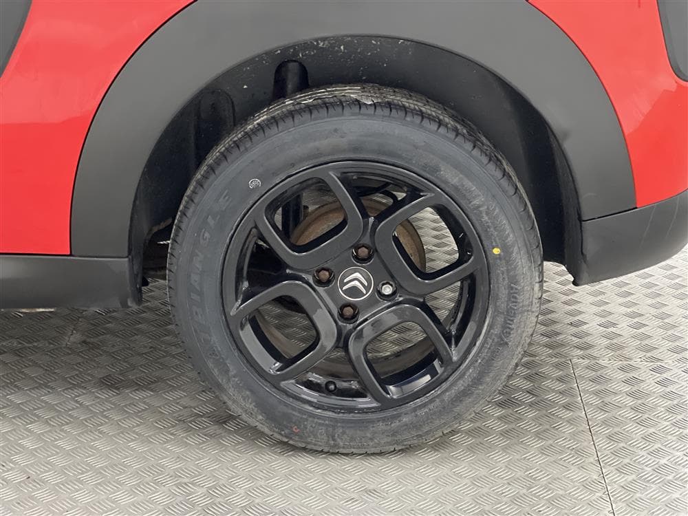 Citroën C4 Cactus PureTech 82hk Välserv PDC 1 bruk 0,46l/mil