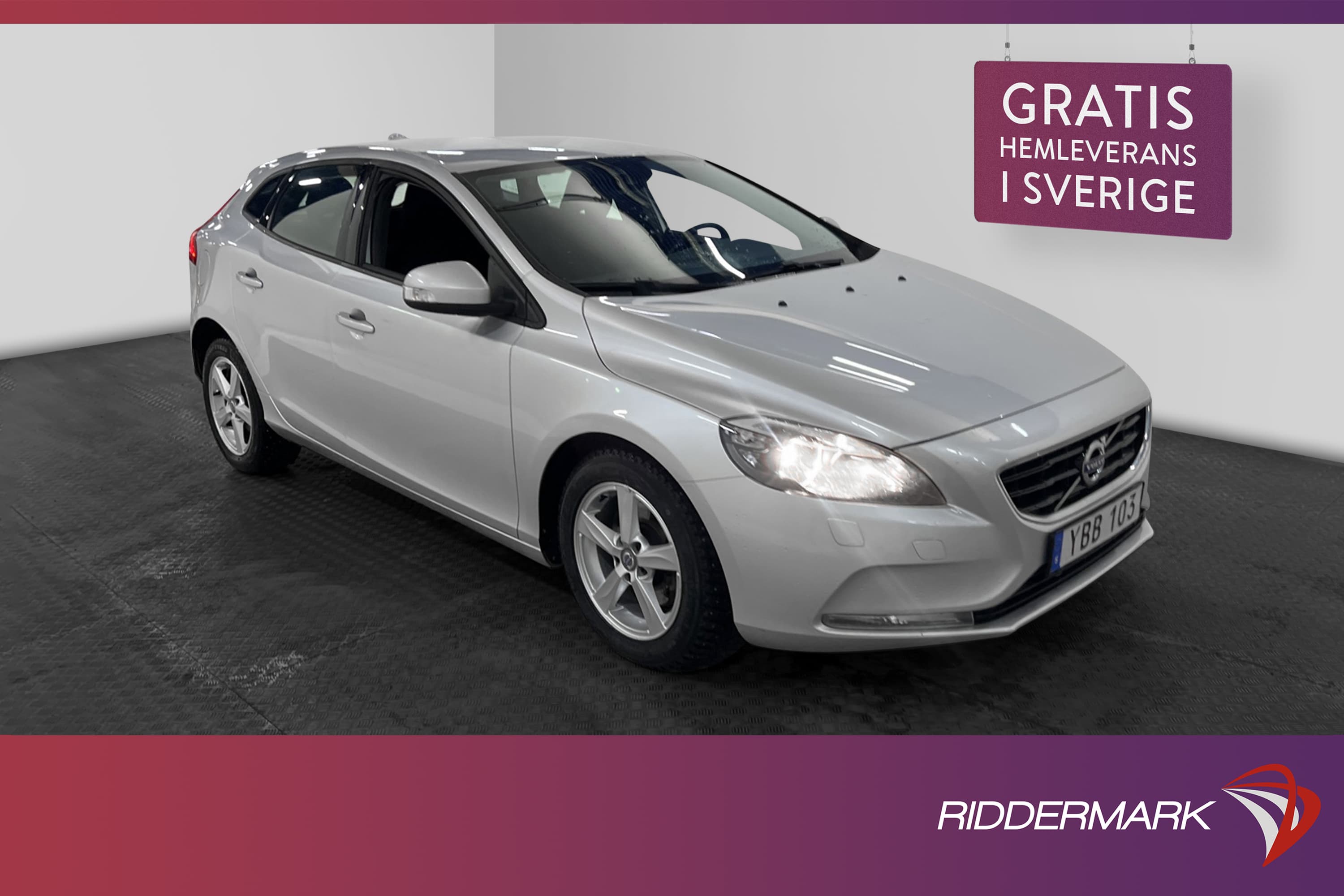 Volvo V40 T2 122hk