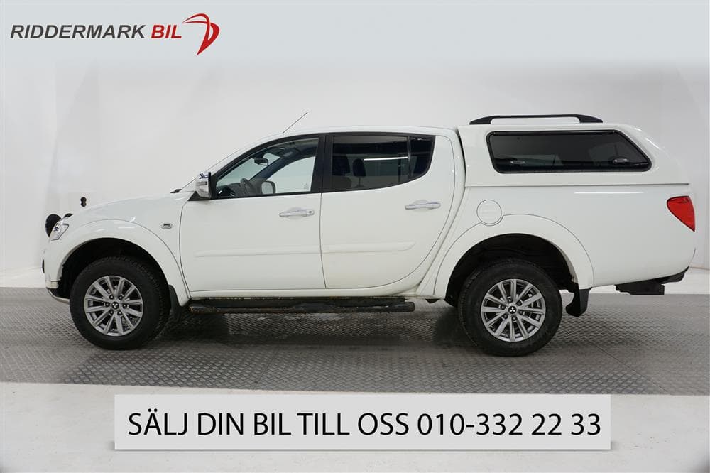 Mitsubishi L200 2.5 Aut 178hk Nyservad Kåpa Värmare Moms 
