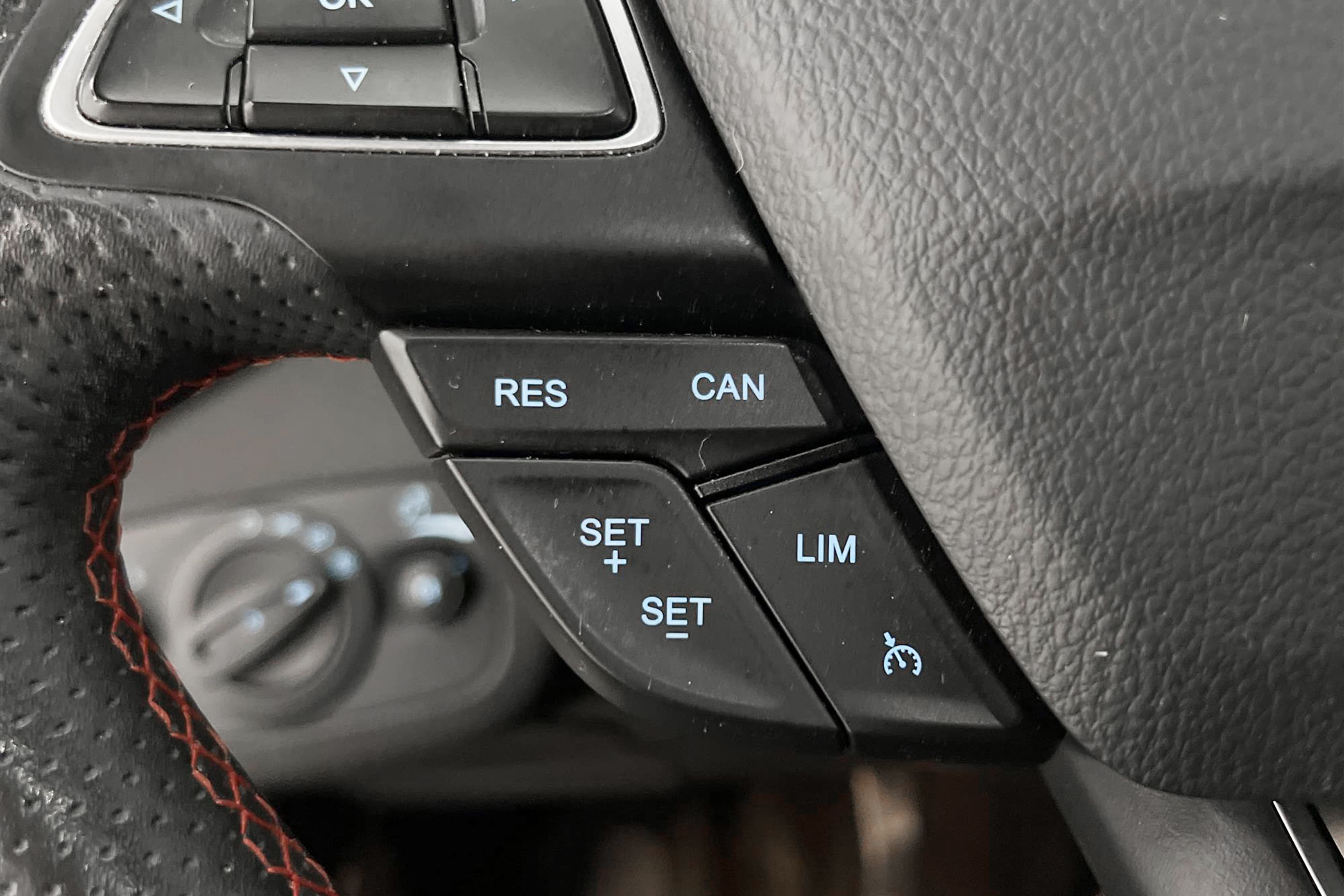 Ford Kuga 1.5 EcoBoost 150hk ST-Line Värmare Kamera En-bruk