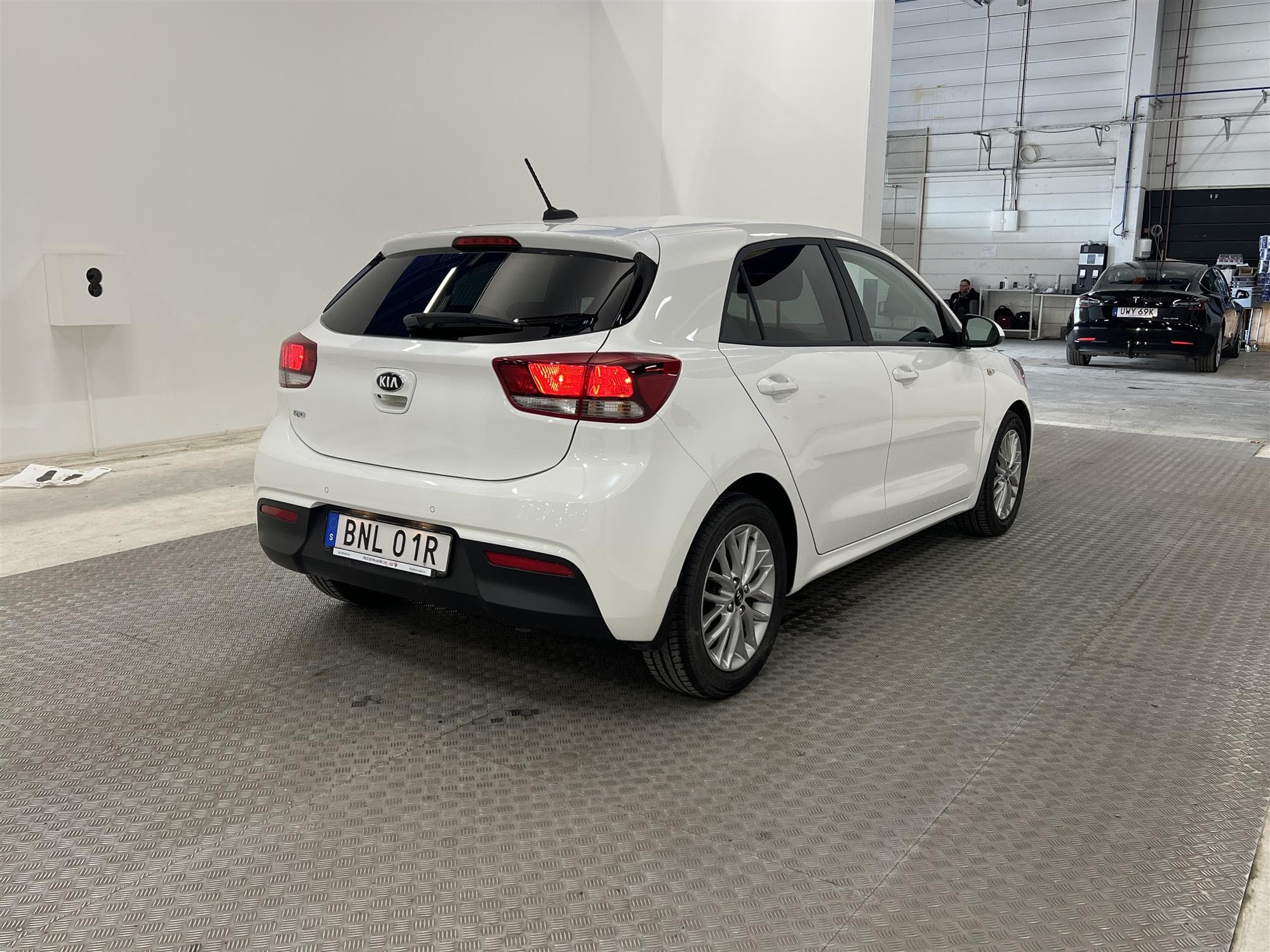 Kia Rio 1.2 84hk M&K-Värmare B-Kamera 712kr Skatt 0,51L/mil