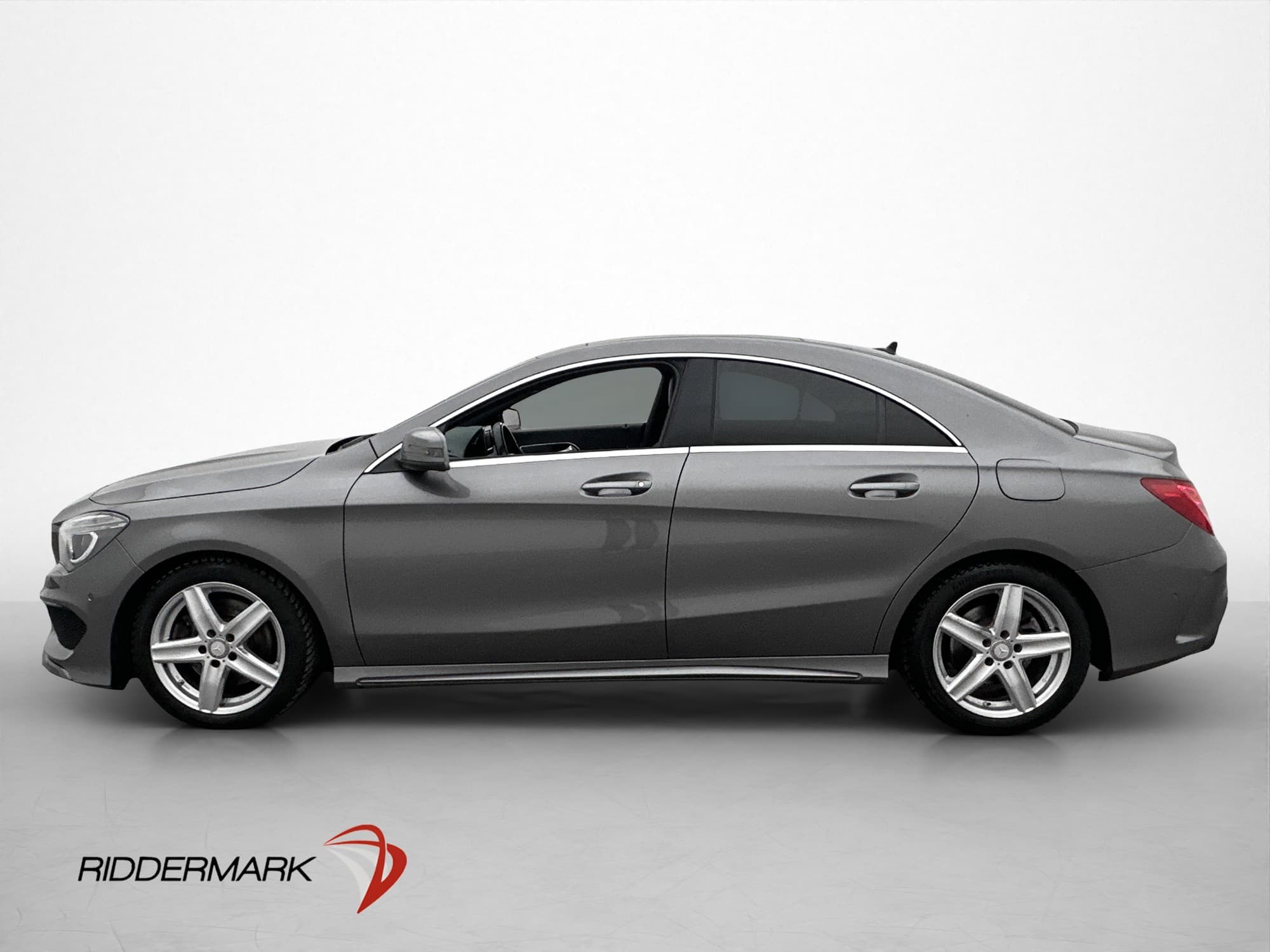 Mercedes-Benz CLA Coupé 211hk 7G AMG Sport Taklucka Kamera