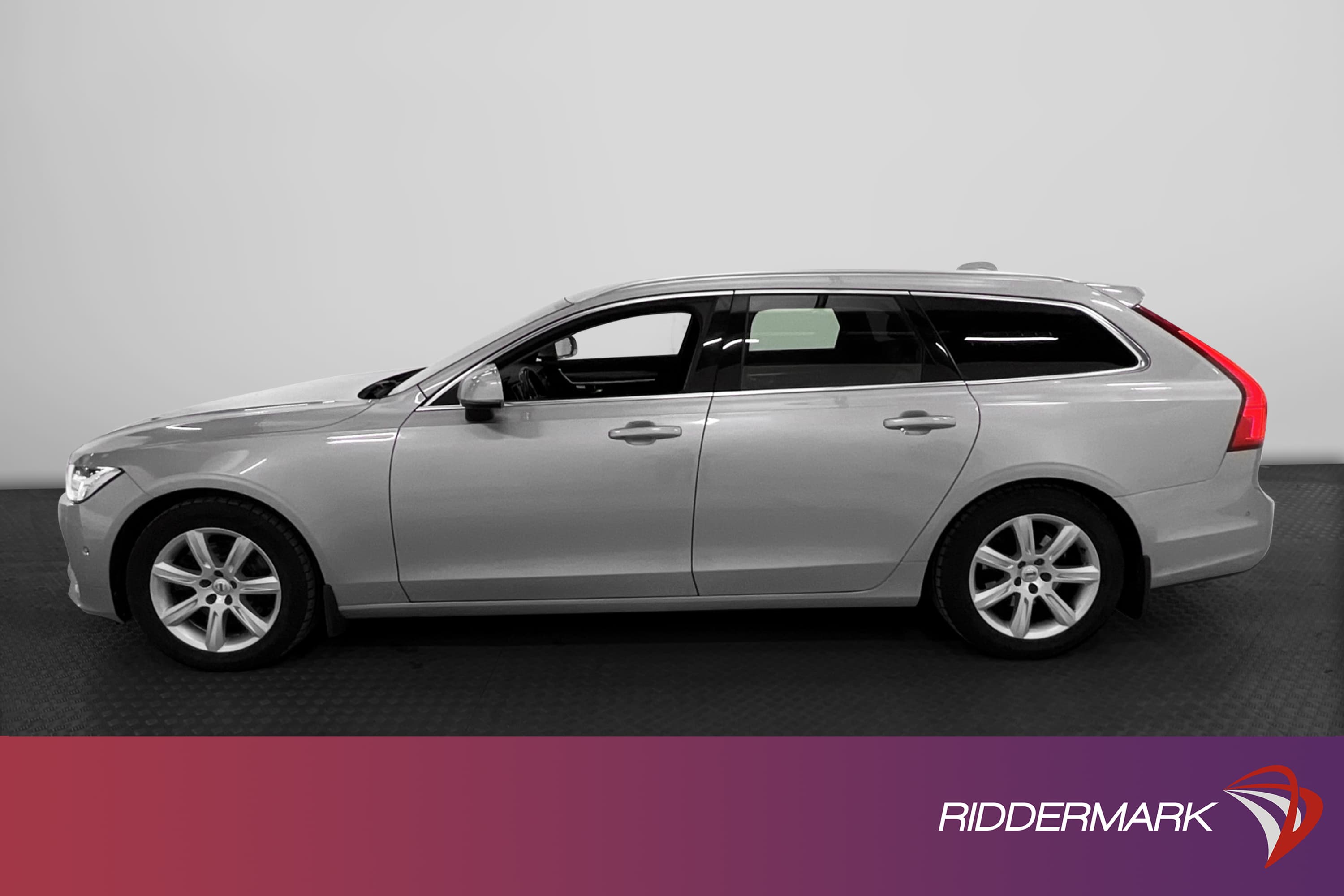 Volvo V90 D4 190hk