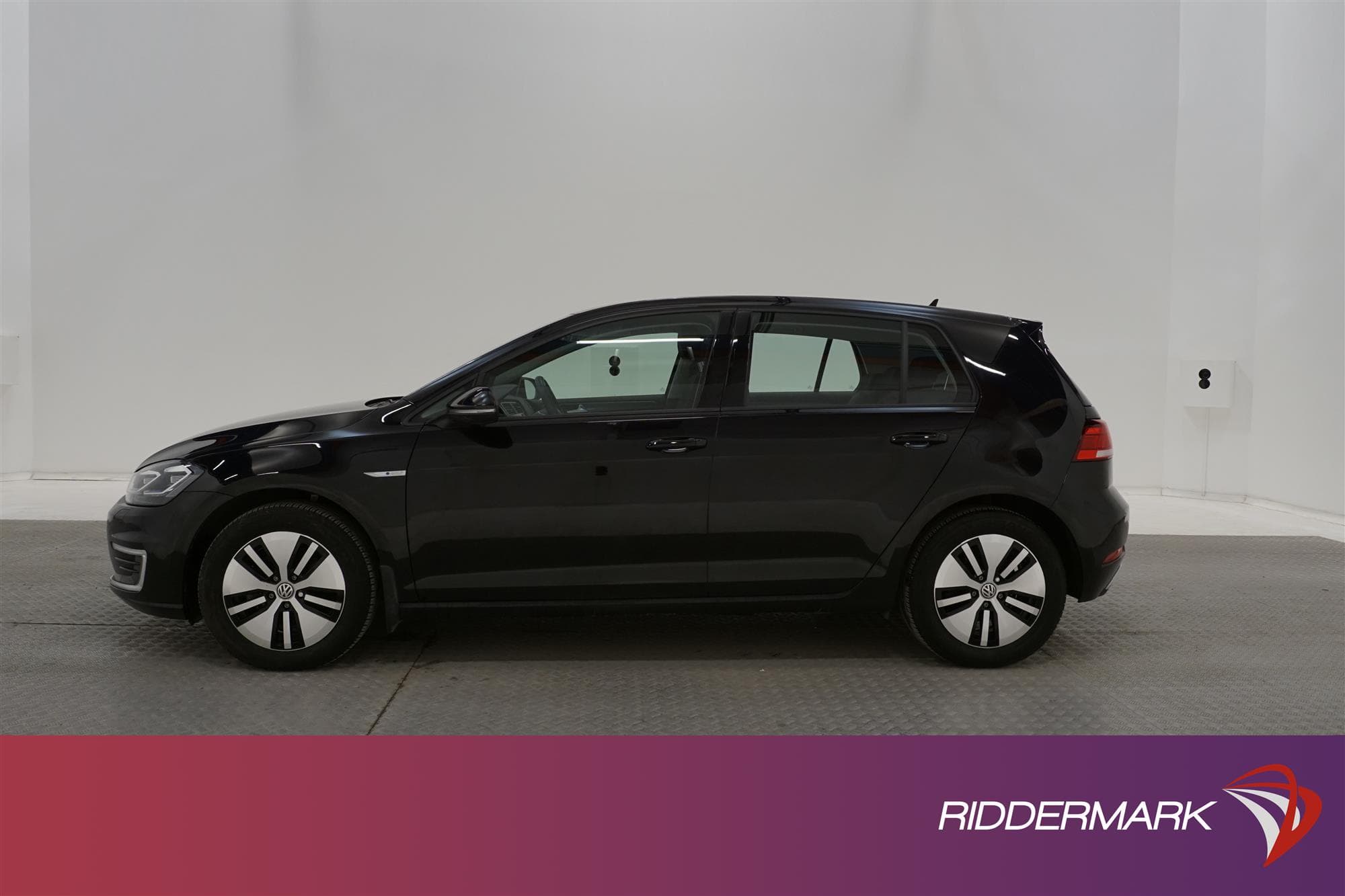 Volkswagen e-Golf 35.8 kWh 136hk