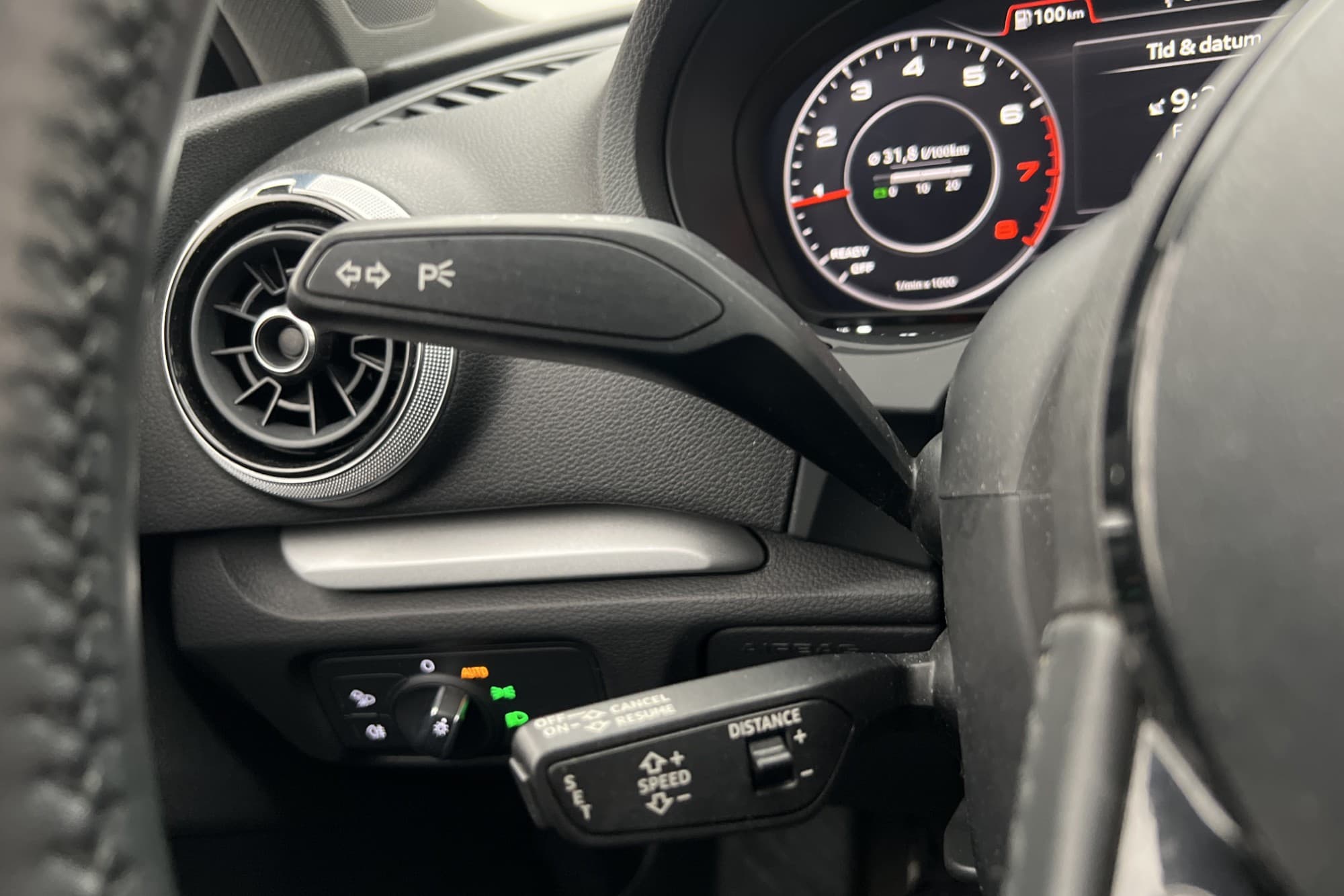 Audi A3 TFSI Proline Cockpit Navi Adaptiv-Fart Sensorer