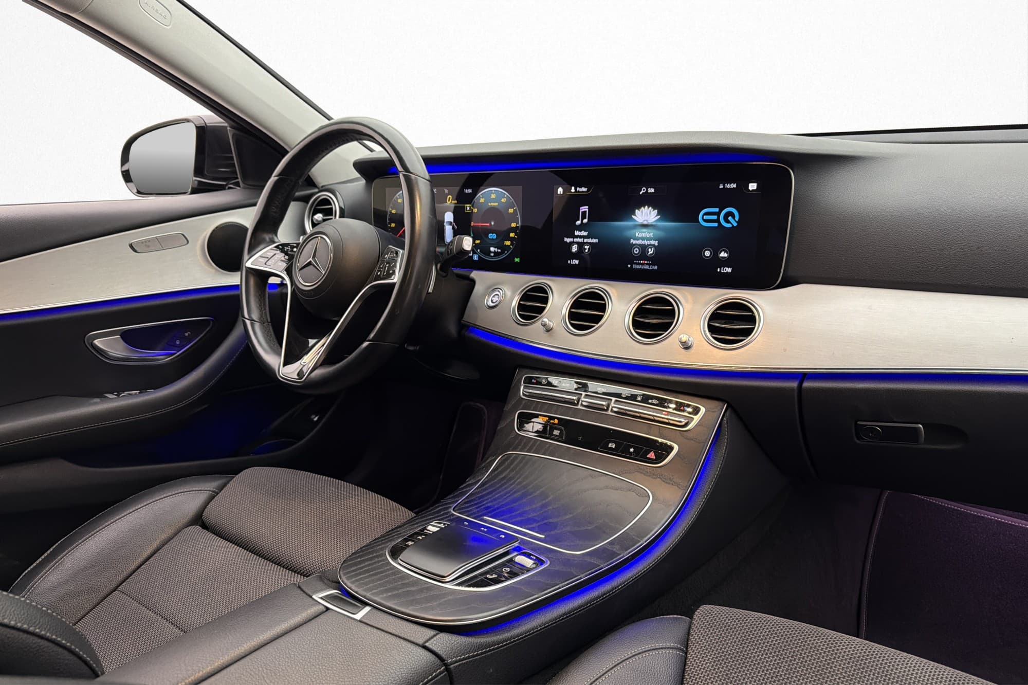 Mercedes-Benz E 300 T de 4M Wide P-Värm B-Kamera Drag Navi