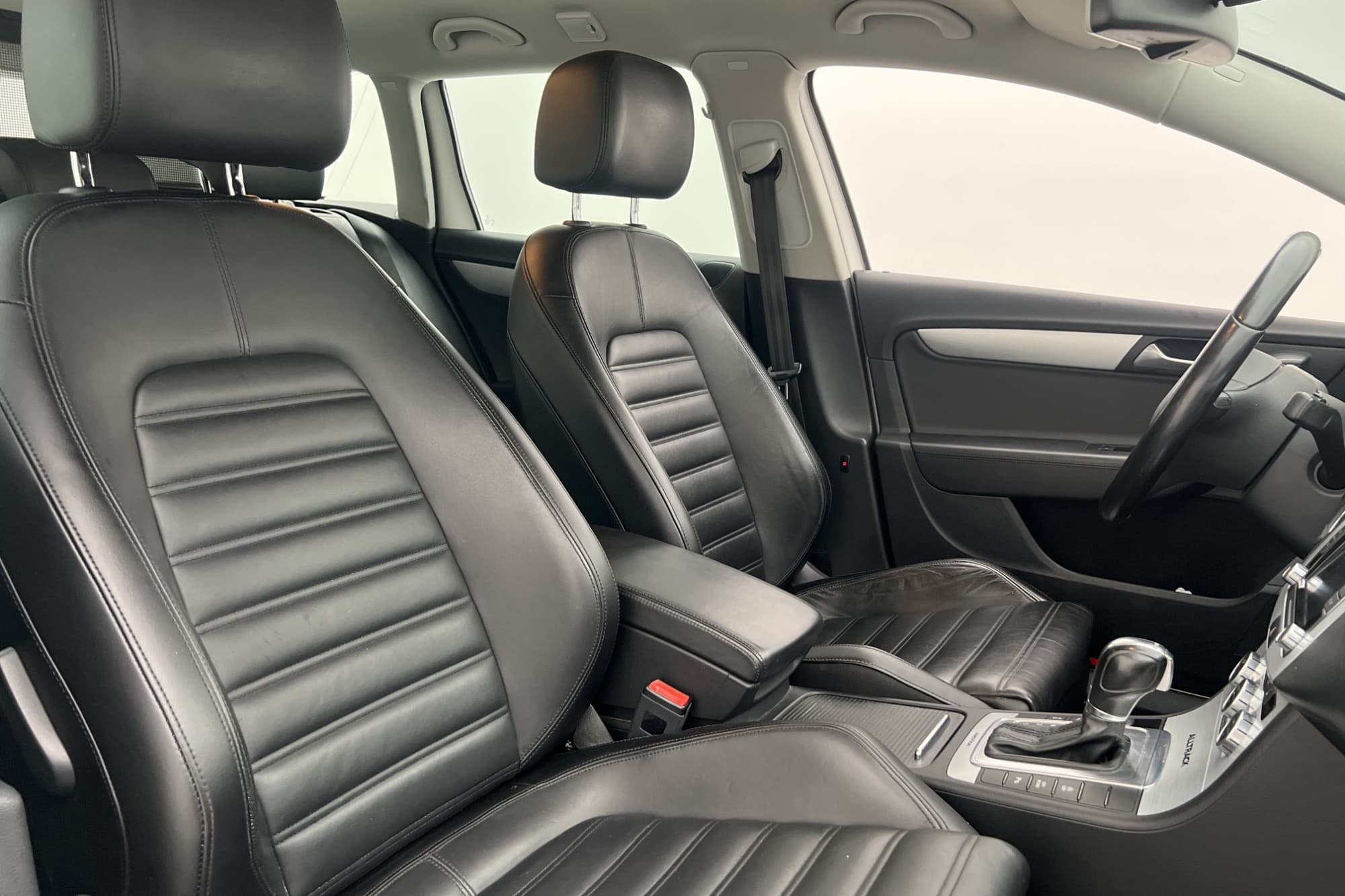 Volkswagen Passat Alltrack TDI 4M 177hk Premium D-Värm Drag