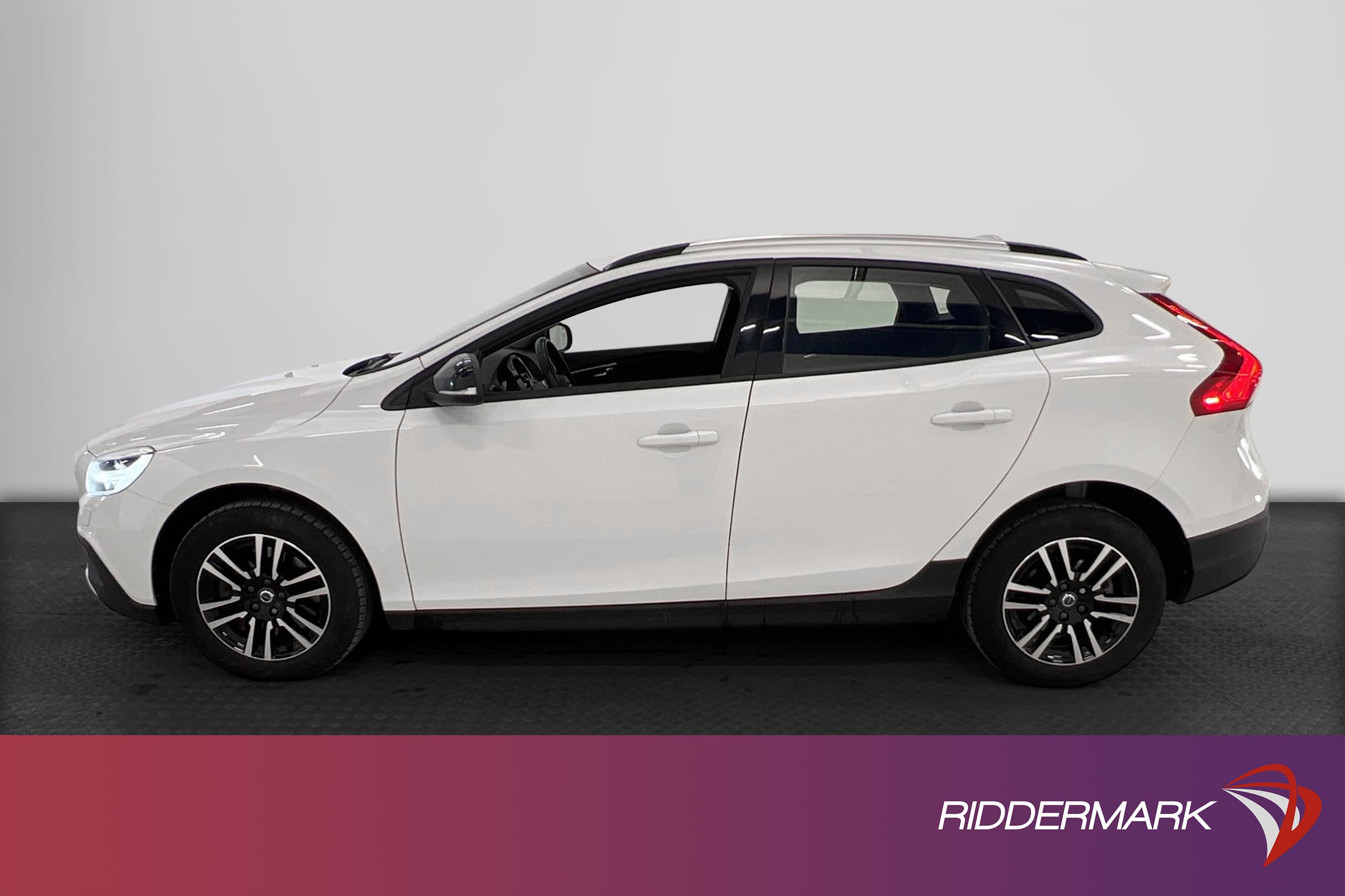 Volvo V40 Cross Country D2 120 hk