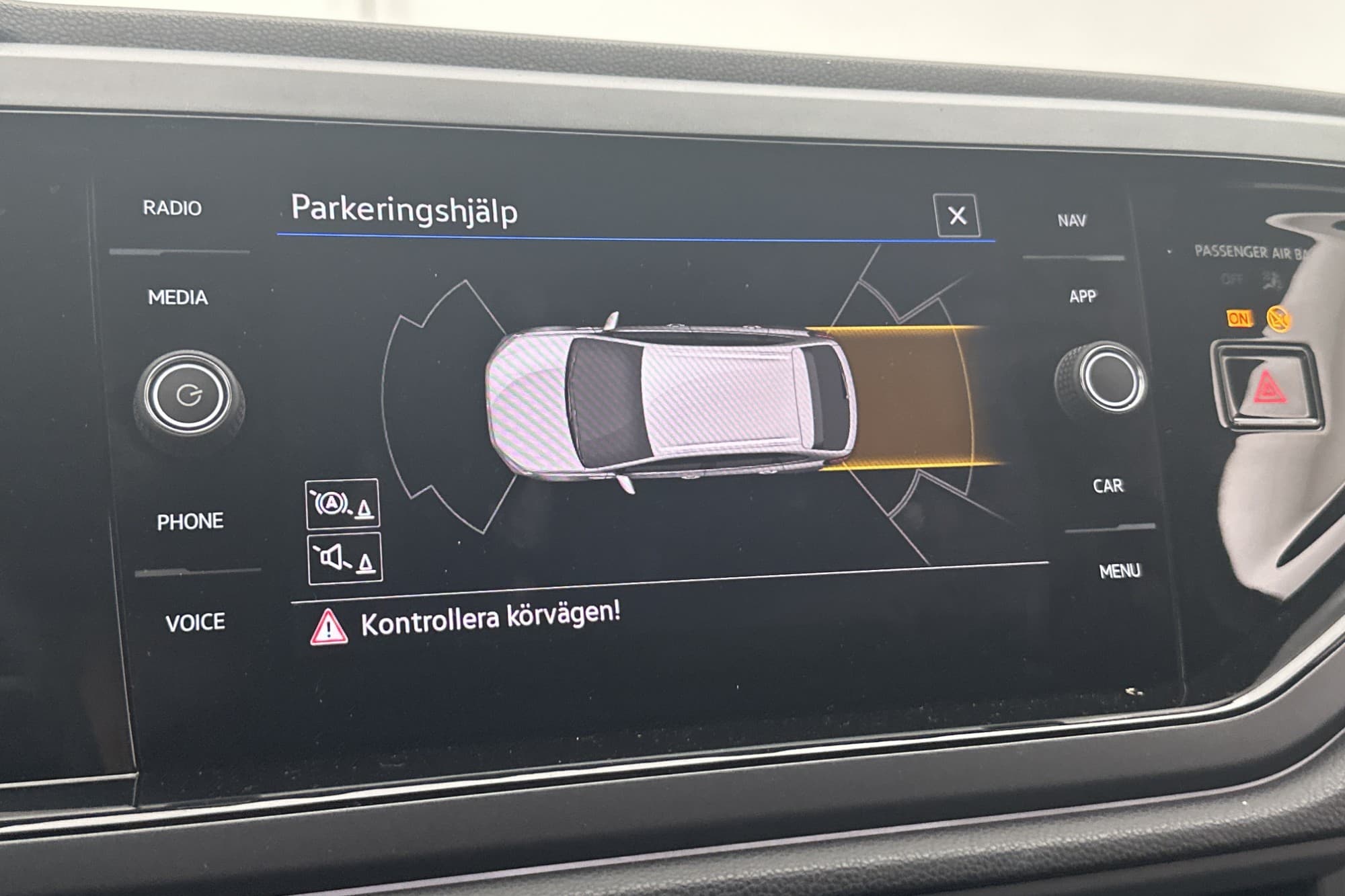 Volkswagen Taigo 1.5 150hk R-Line Cockpit CarPlay P-Sensorer