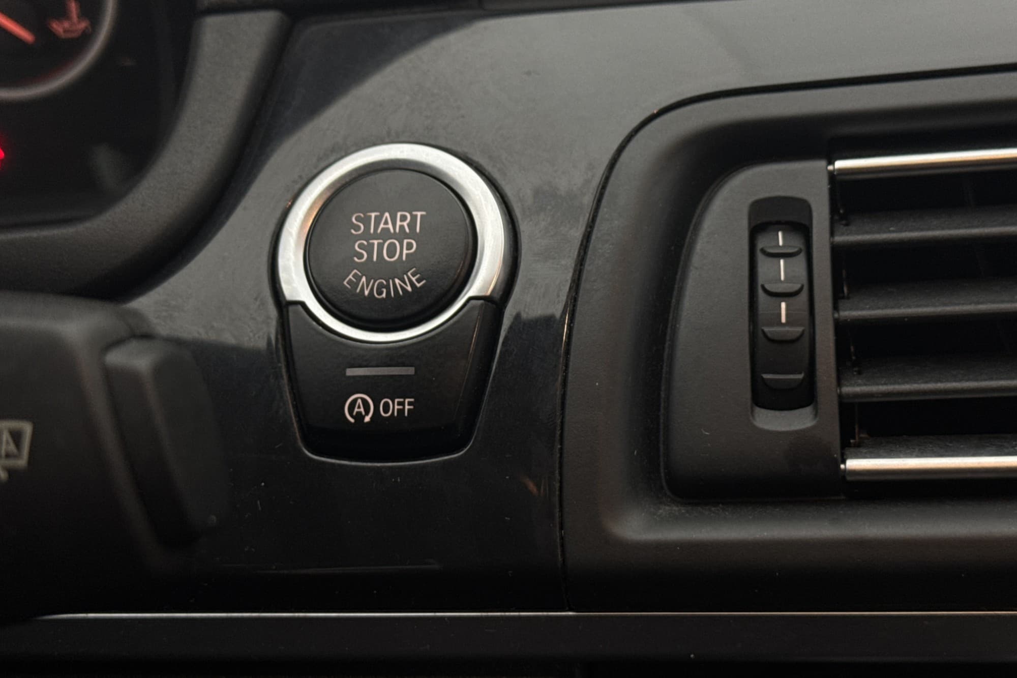 BMW 520 d Touring 184hk M&K-Värm Elstolar Sensorer Keyless