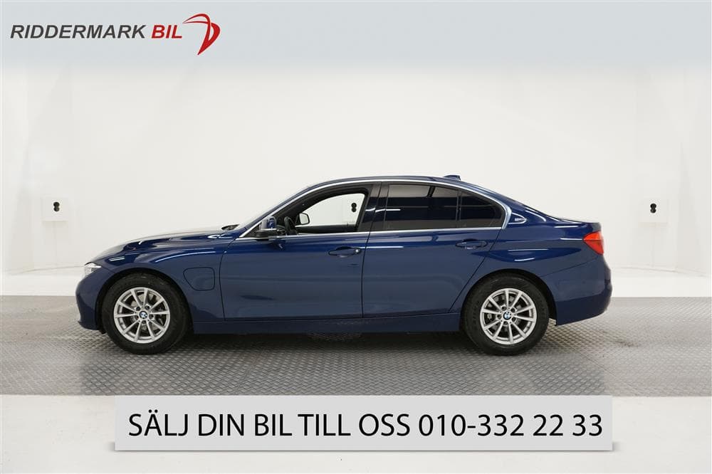 BMW 330e Sedan 252hk