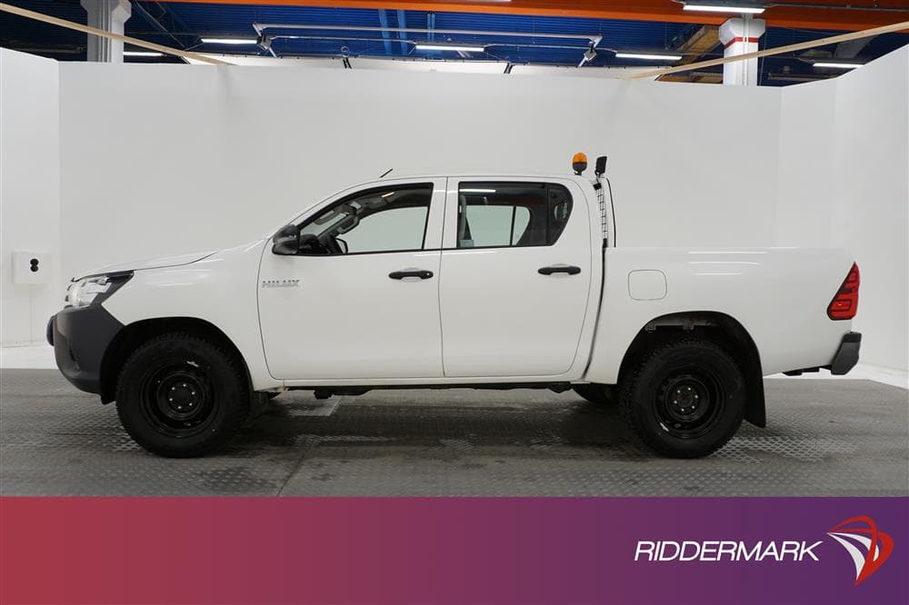 Toyota Hilux 2.4 D 4WD Dragkrok Diff M-Värmare Moms