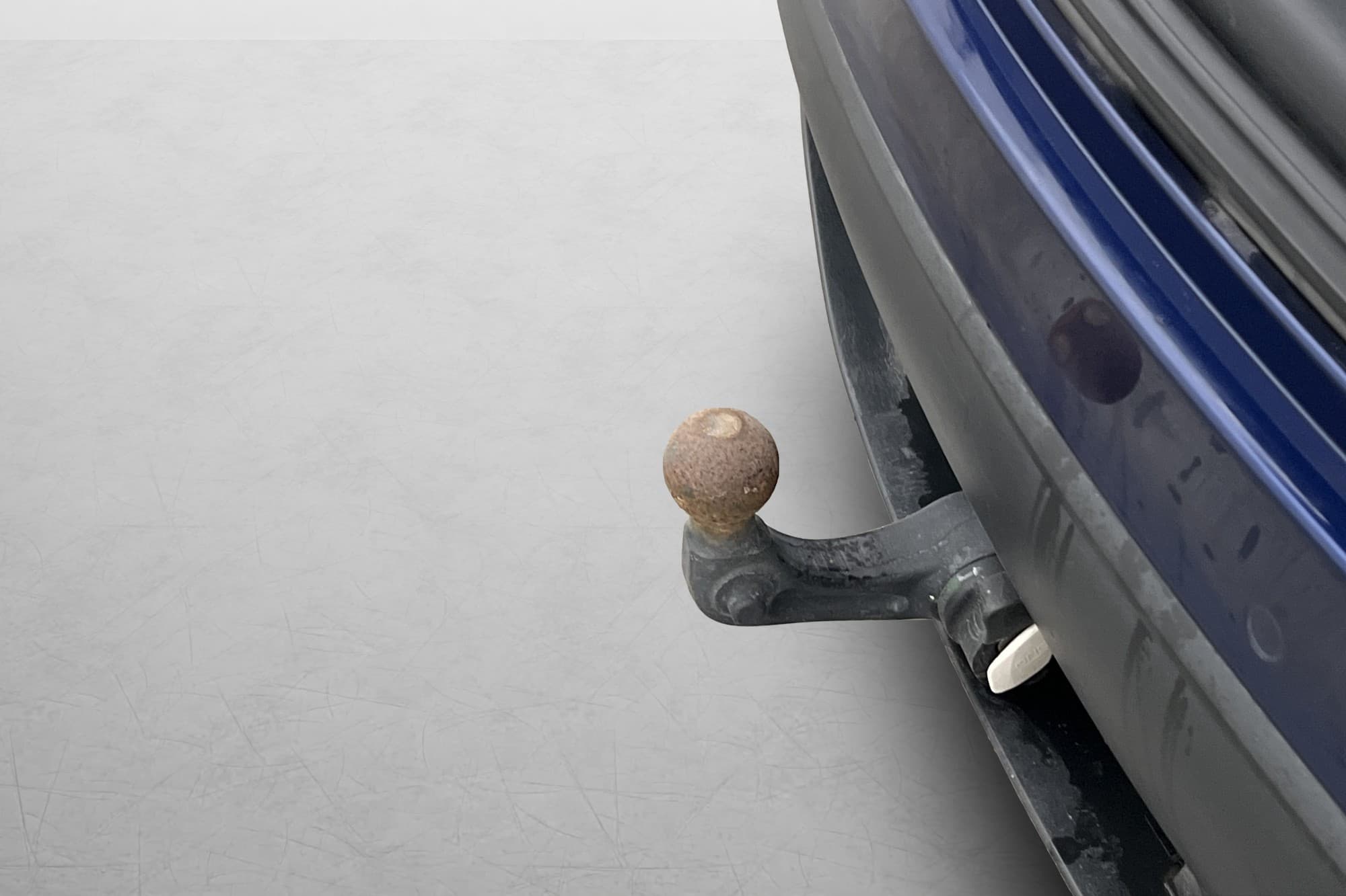 Tesla Model Y Long Range AWD Autopilot Dragkrok Svensksåld