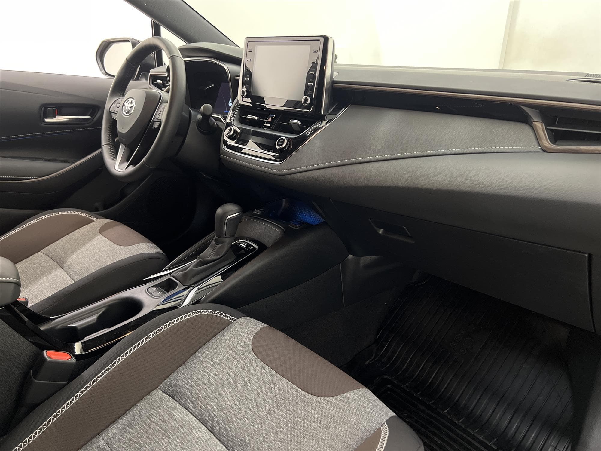 Toyota  Corolla TREK Hybrid e-CVT 122hk B-Kam 0,38L/mil