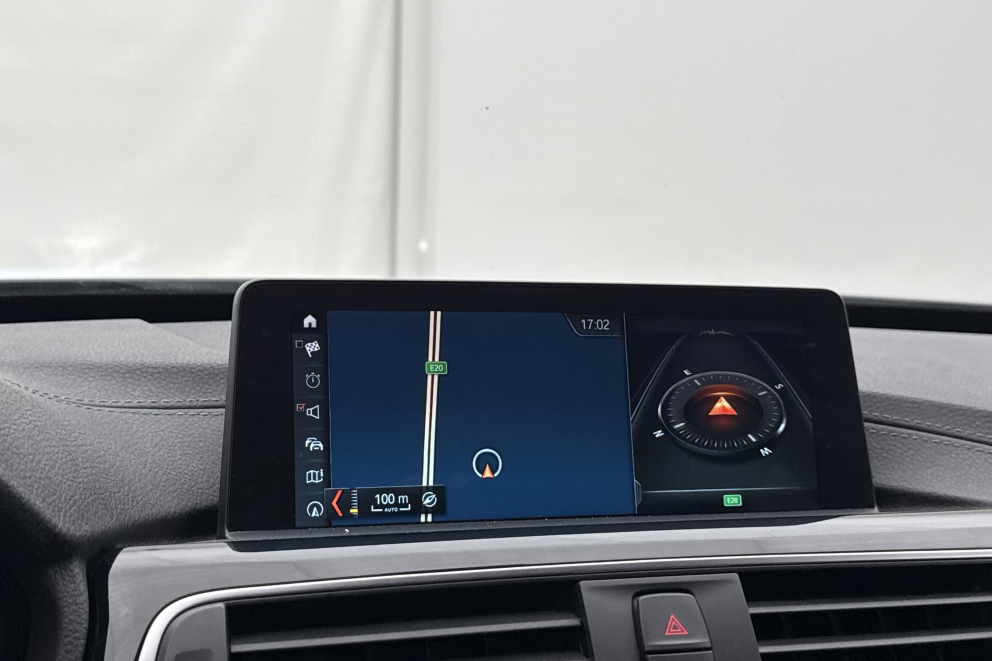 BMW 320 d xDrive Gran Turismo Sport line Cockpit  Navi