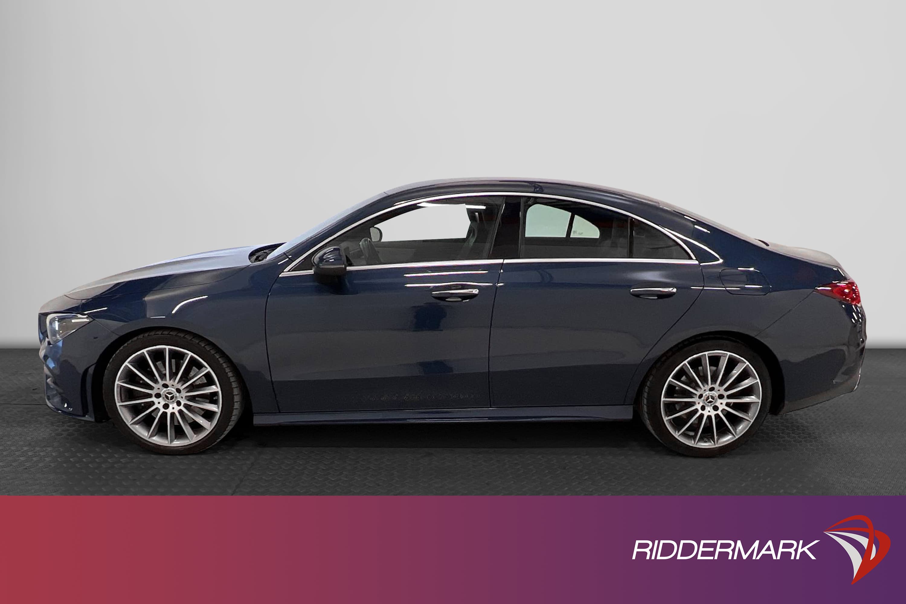 Mercedes-Benz CLA 220