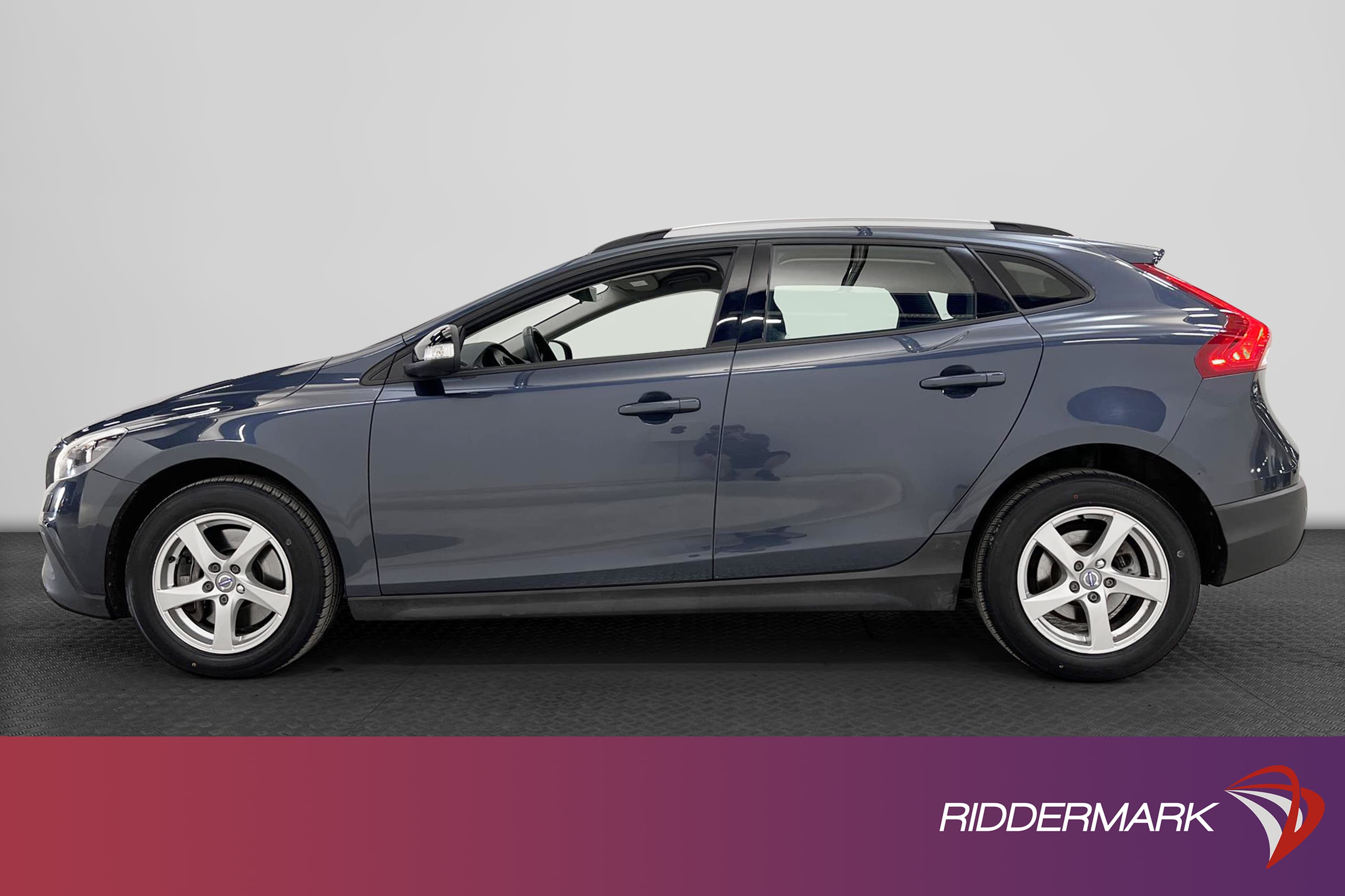 Volvo V40 Cross Country D2 120hk