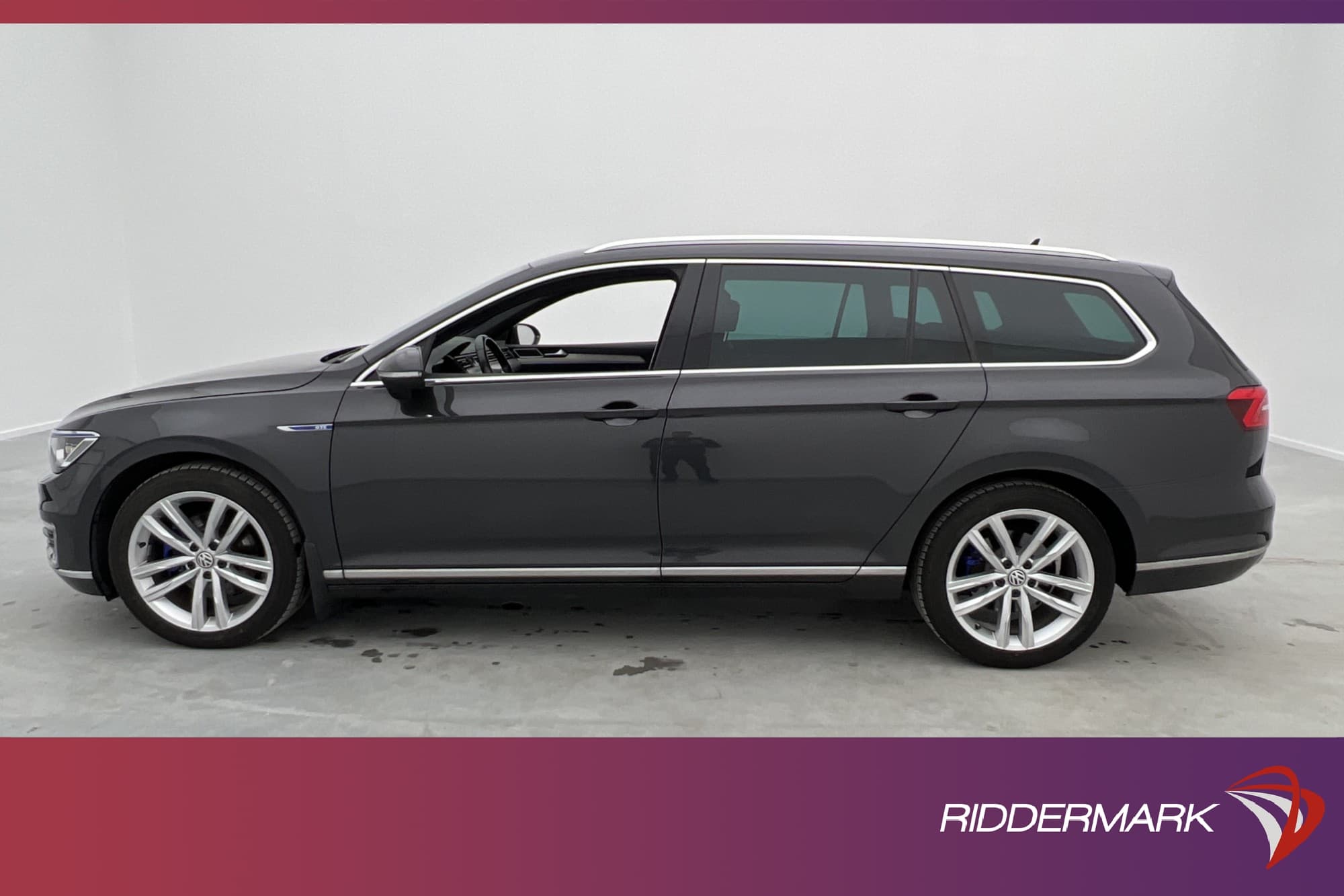 Volkswagen Passat GTE 218hk