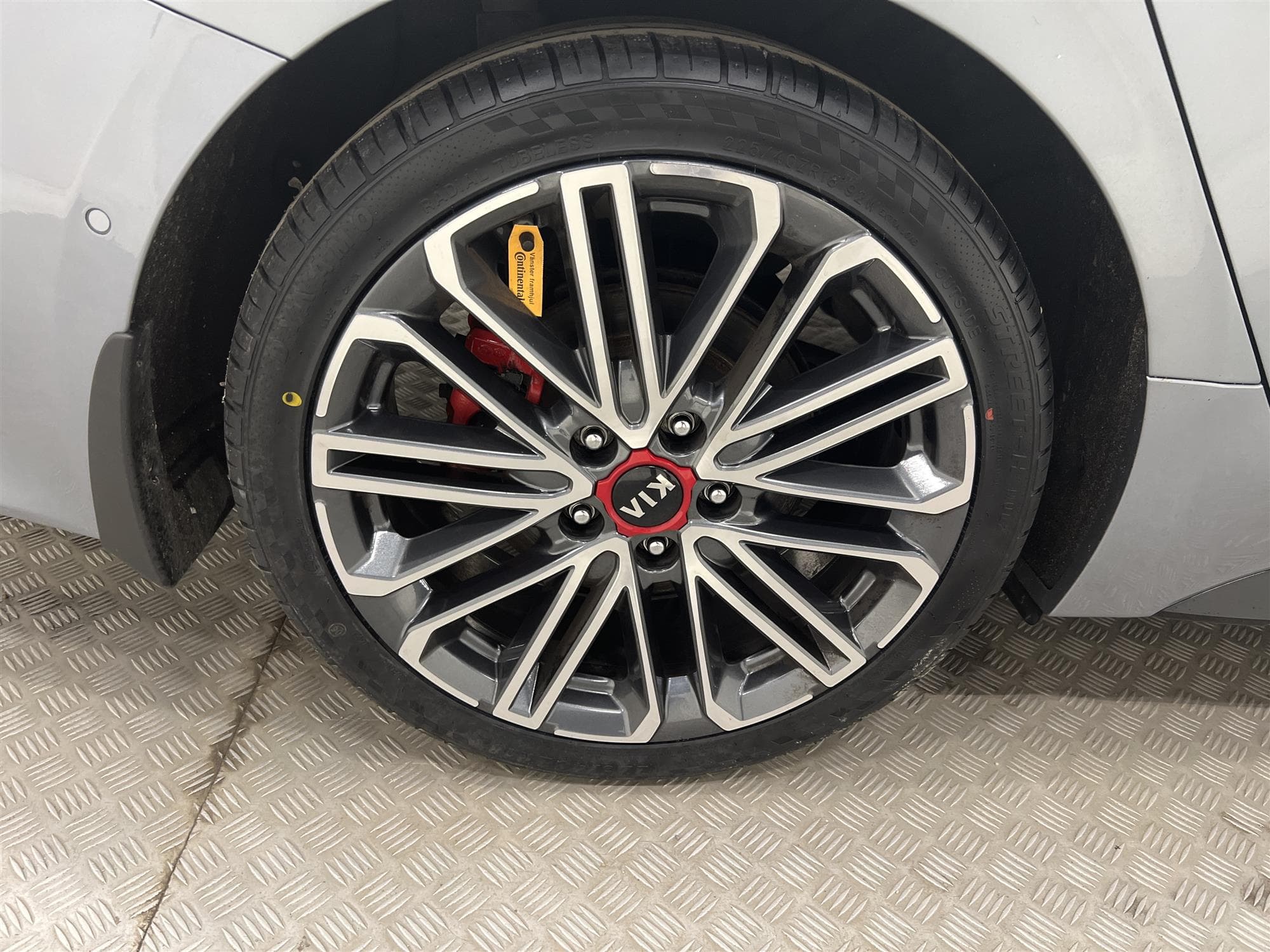 Kia ProCeed GT 1.6  204hk GT Line Navi B-Kam Skinn/Alcantara