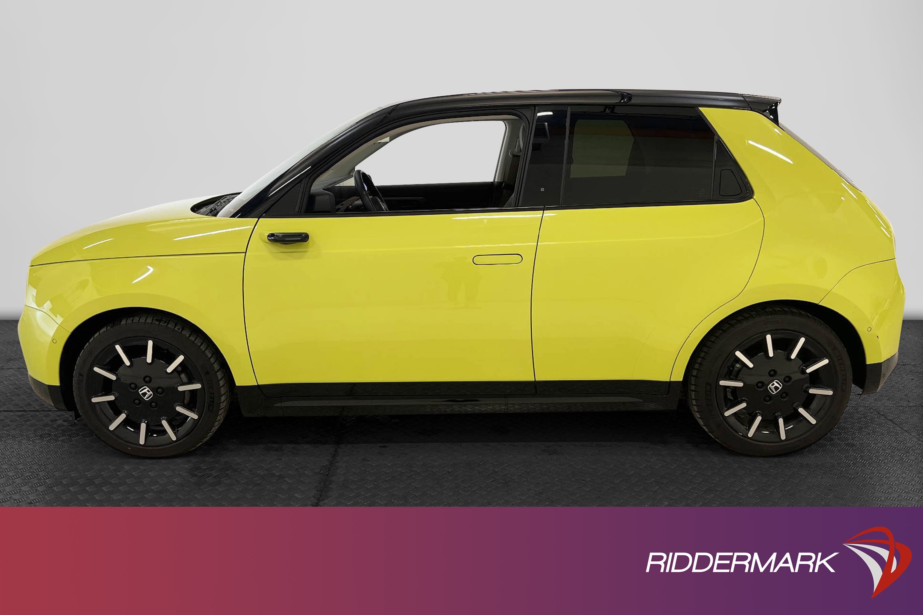 Honda E 35.5 kWh 154hk