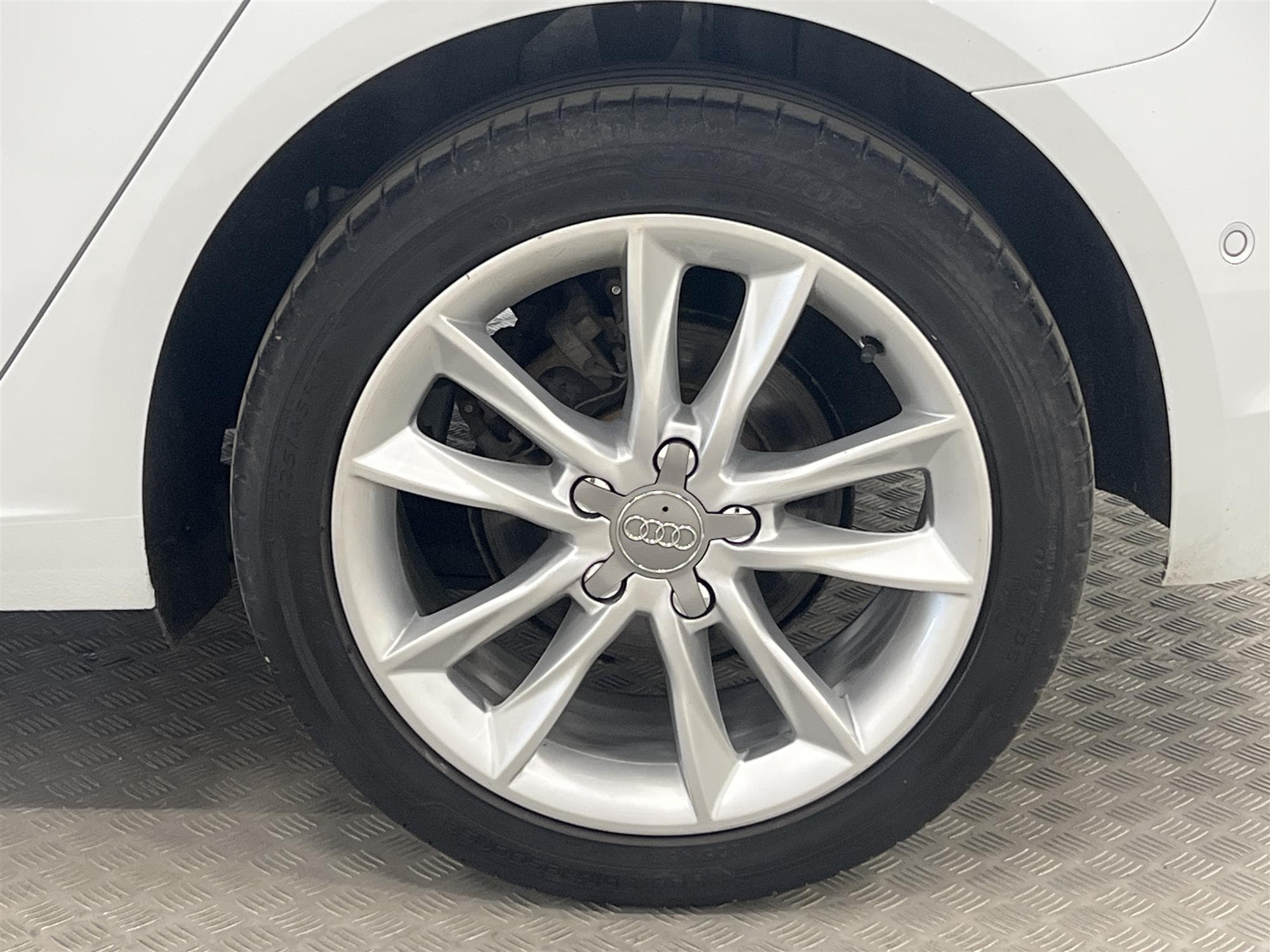 Audi A3 g-Tron 1.4 TFSI 110hk B&O M&K-Värm Adaptiv 0,43L/mil