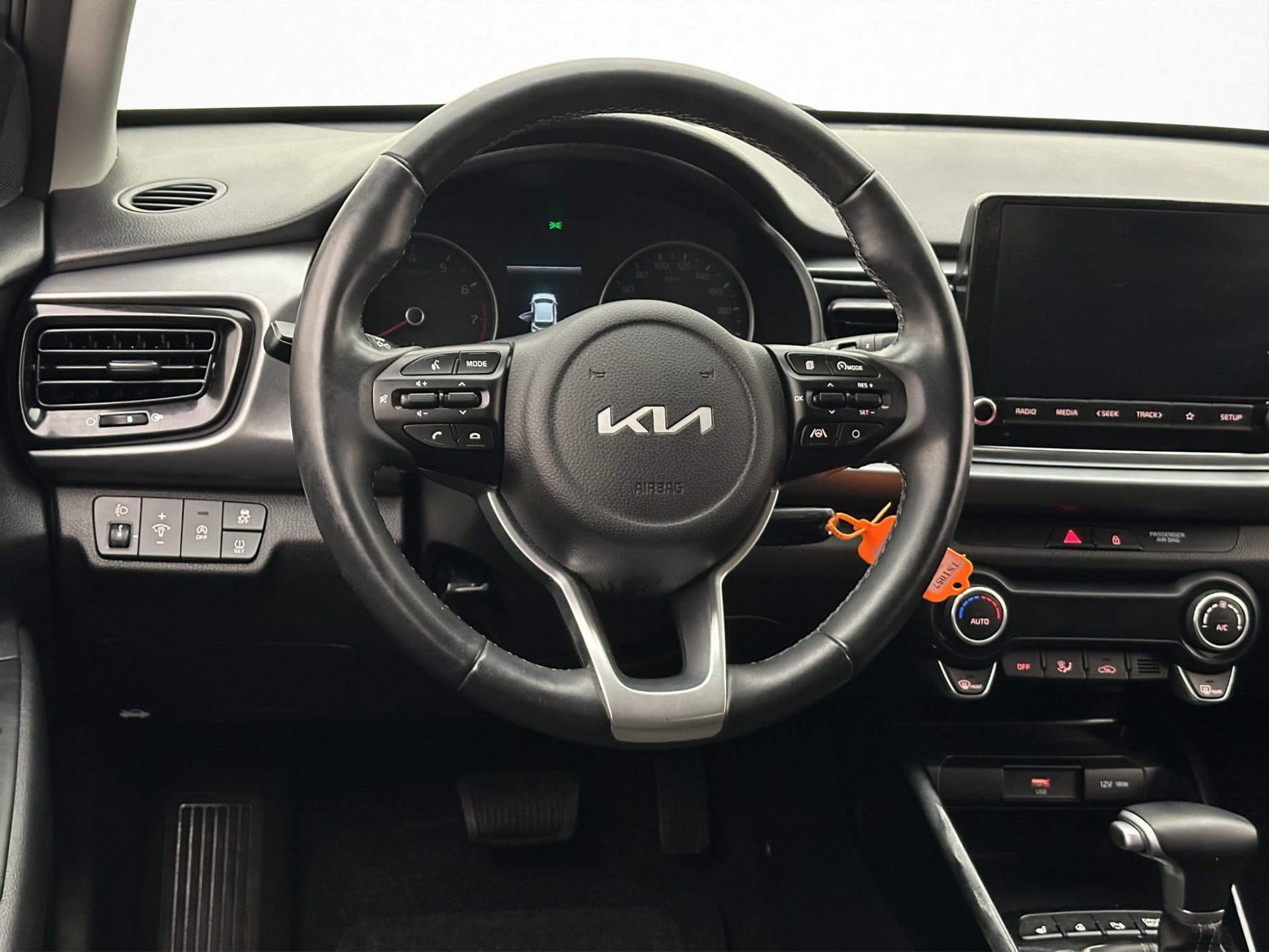 Kia Rio 100hk Advance Kamera CarPlay Farthållare Rattvärme