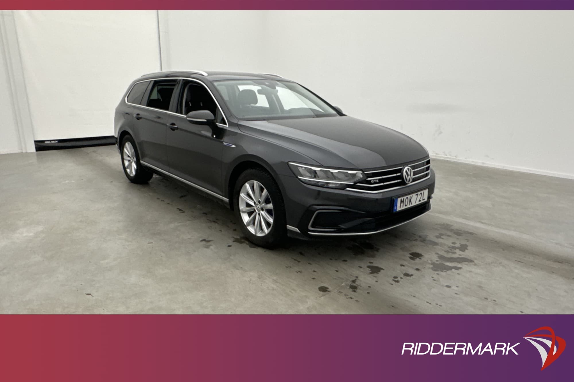 Volkswagen Passat GTE 218hk
