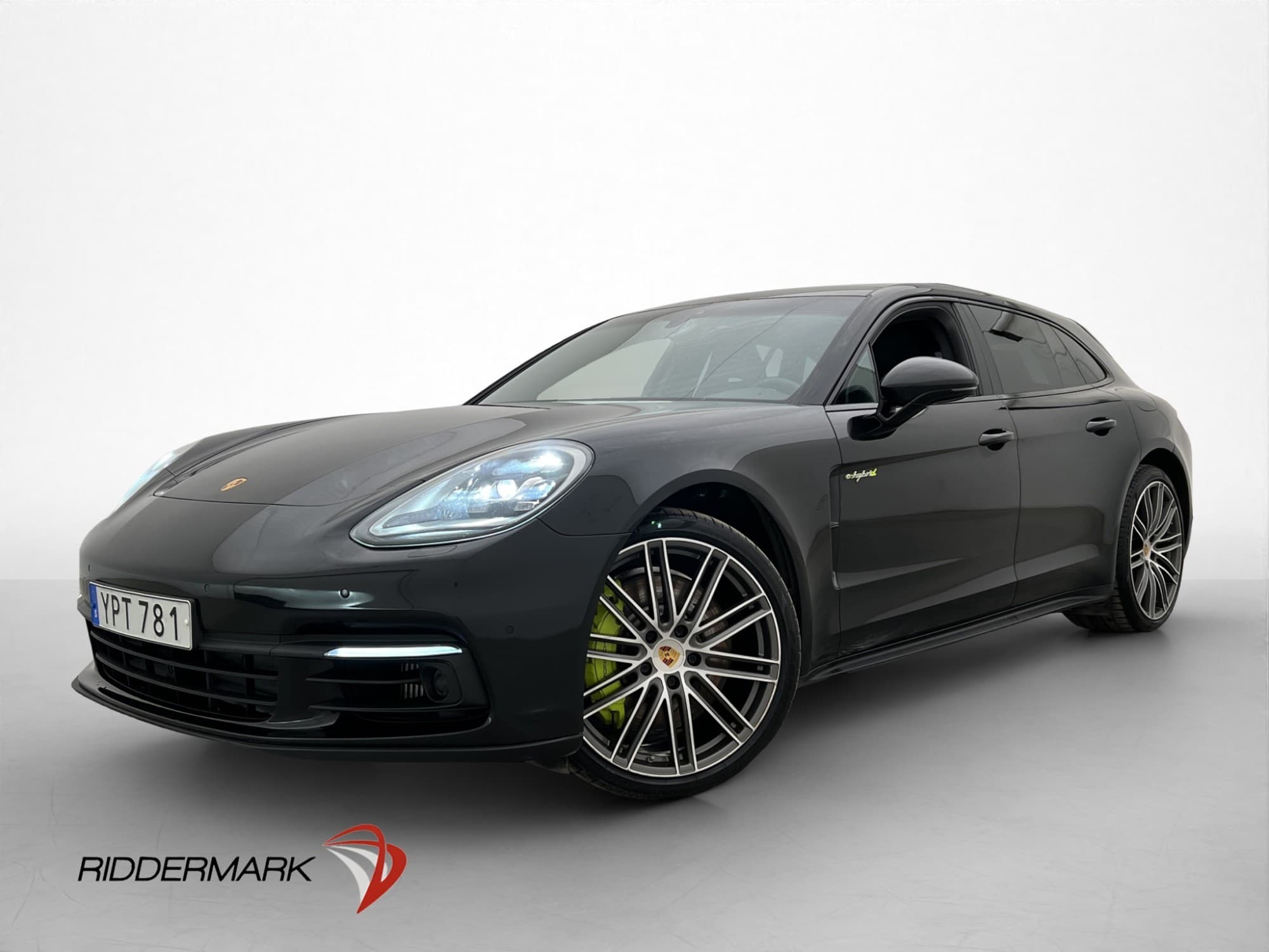 Porsche Panamera 4 E-Hybrid Sport Turismo Sport Chrono Pano
