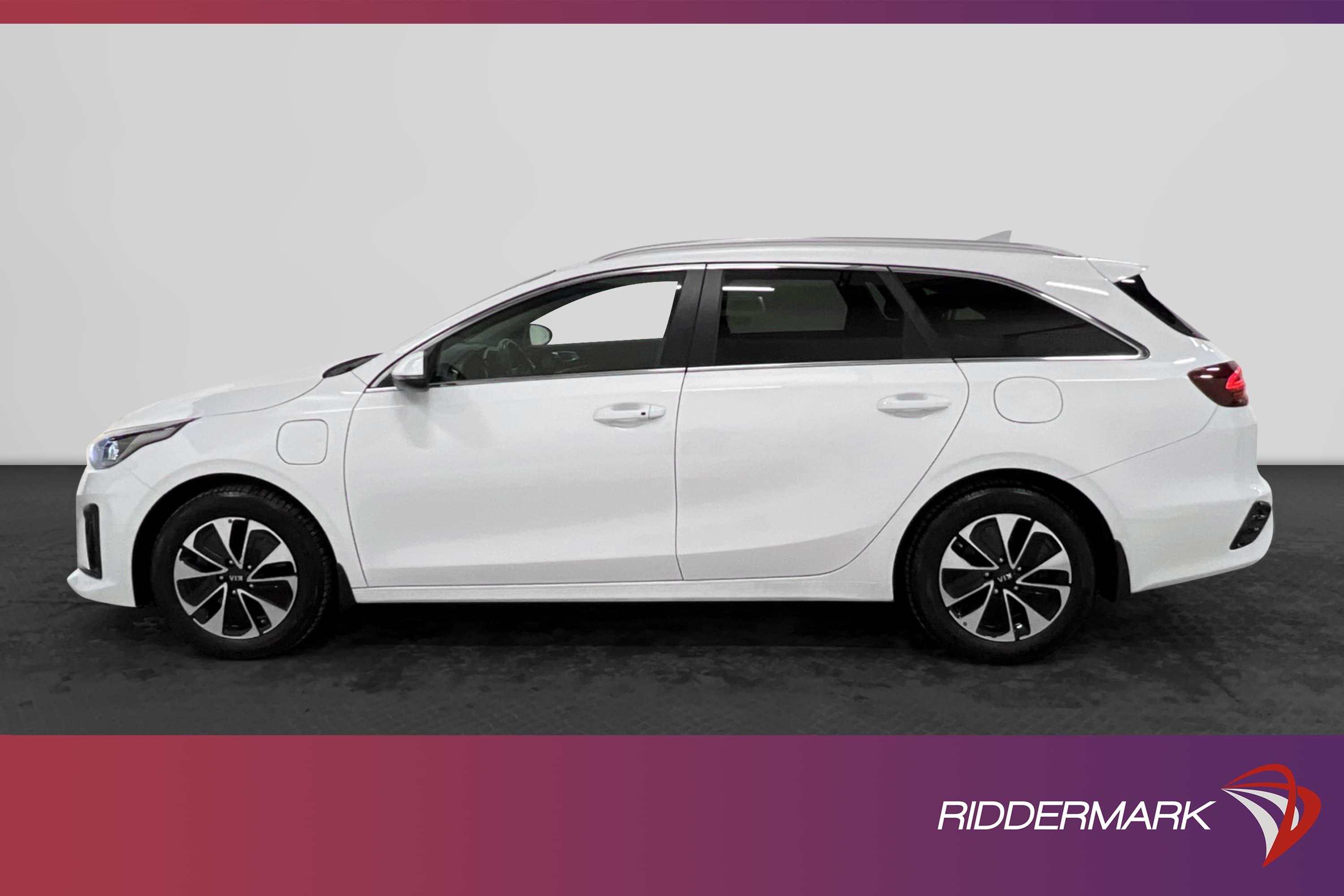 Kia Ceed SW Plug-in Hybrid 141hk