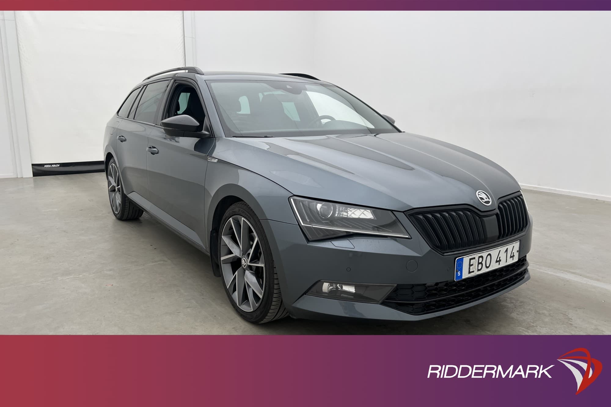 Škoda Superb 2.0 TDI 4x4 Sportline Canton D-Värm Drag Kamera