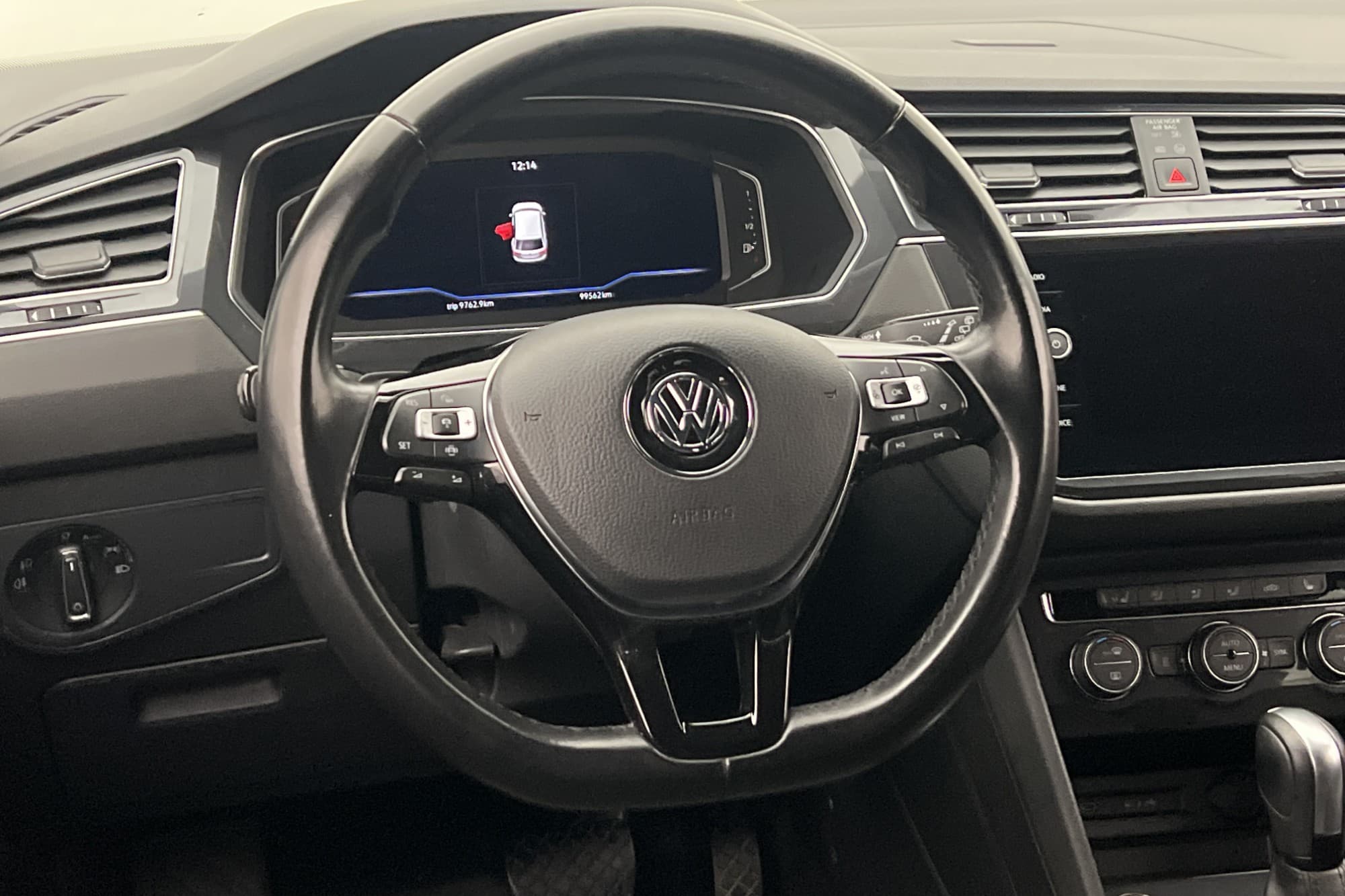 Volkswagen Tiguan Allspace 4M R-Line 7-Sit Drag Värm Cockpit