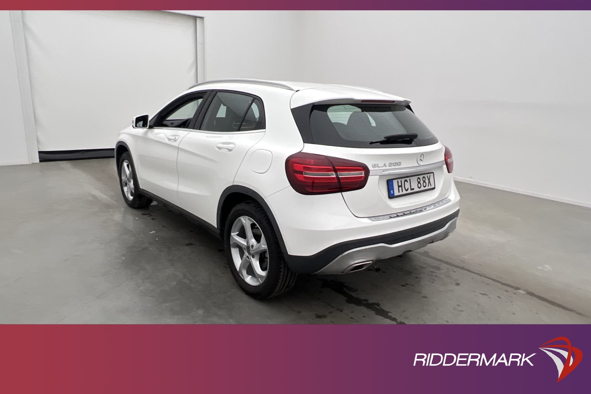 Mercedes-Benz GLA 200 156hk