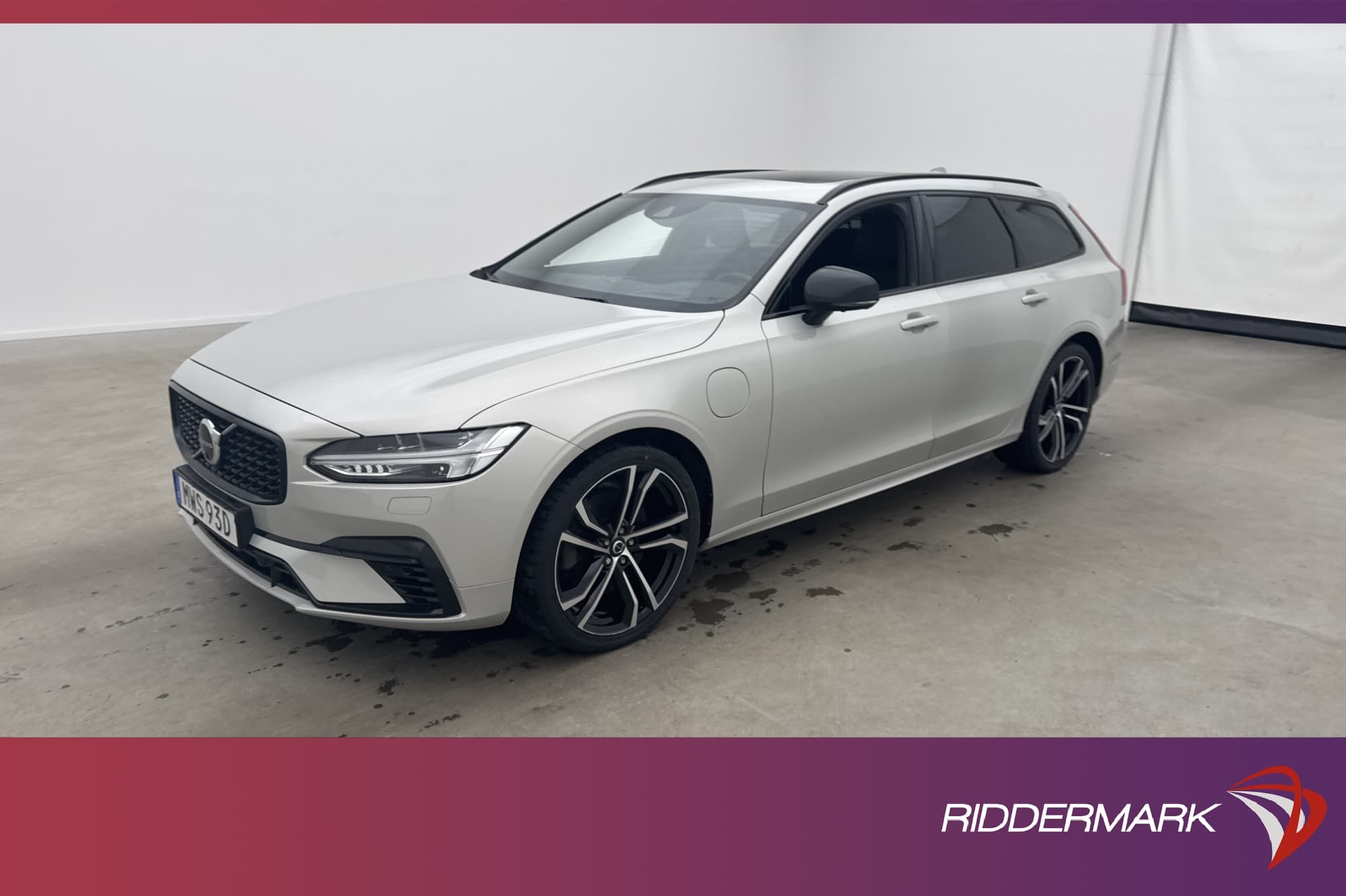 Volvo V90 Recharge T8 AWD