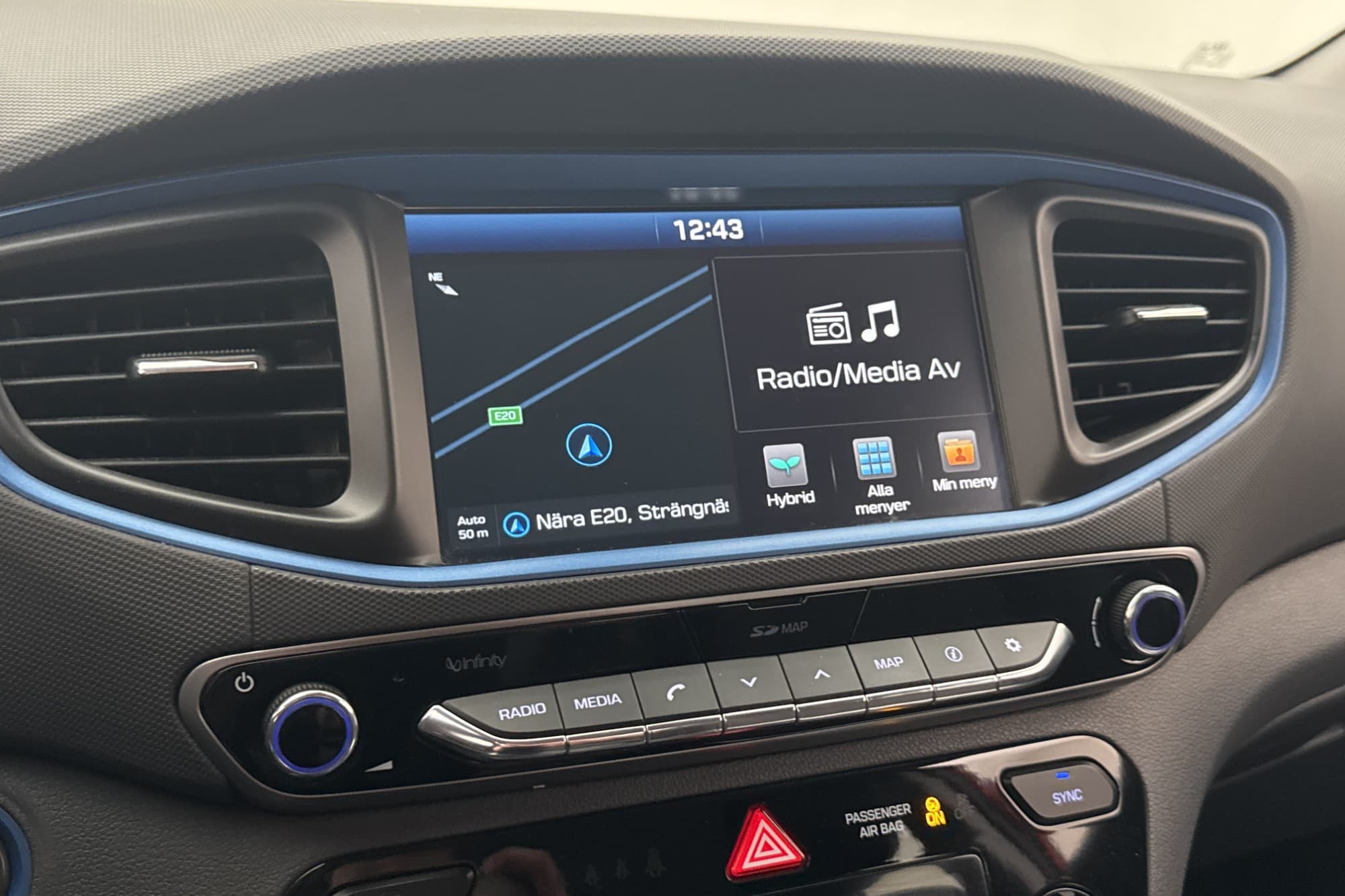 Hyundai Ioniq Hybrid Premium Eco Infinity Kamera Rattvärme