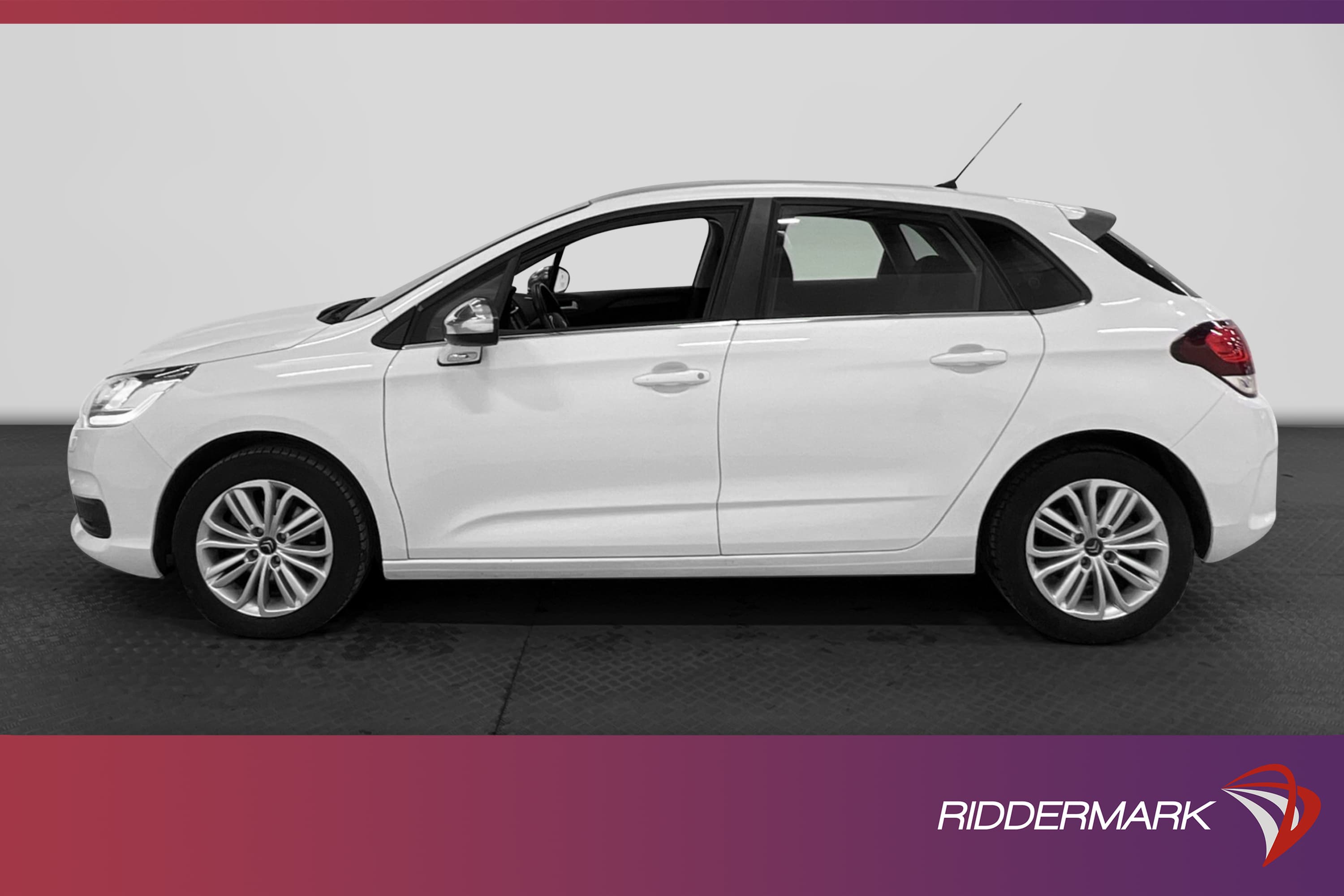 Citroën C4 1.2 e-THP EAT 130hk