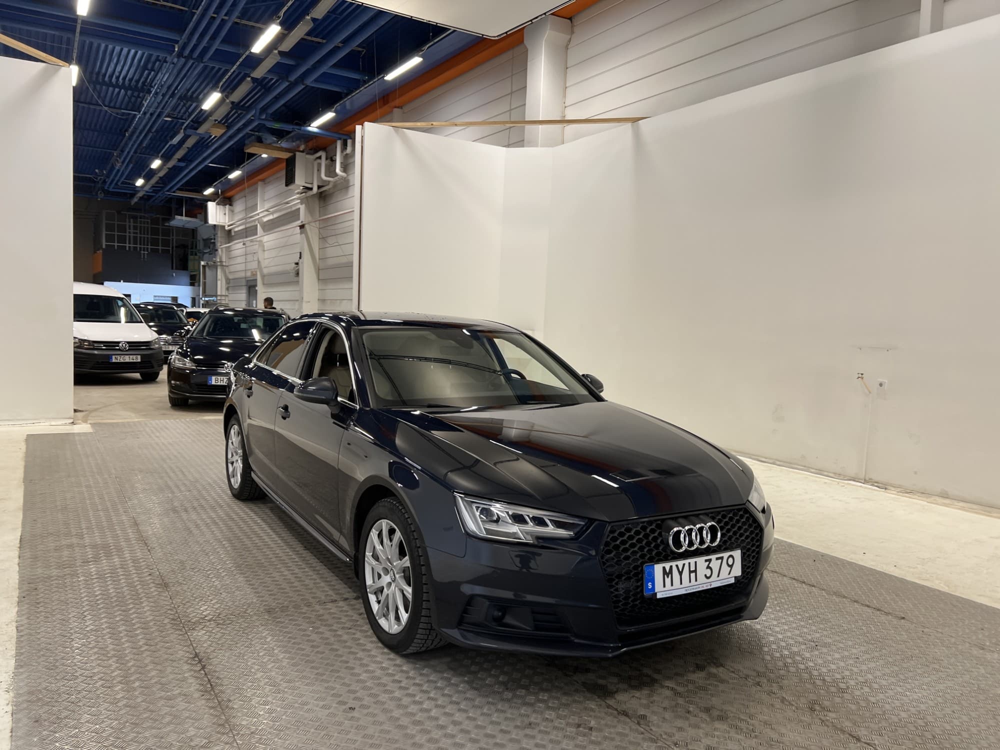 Audi A4 Sedan 2.0 TDI Q 190hk